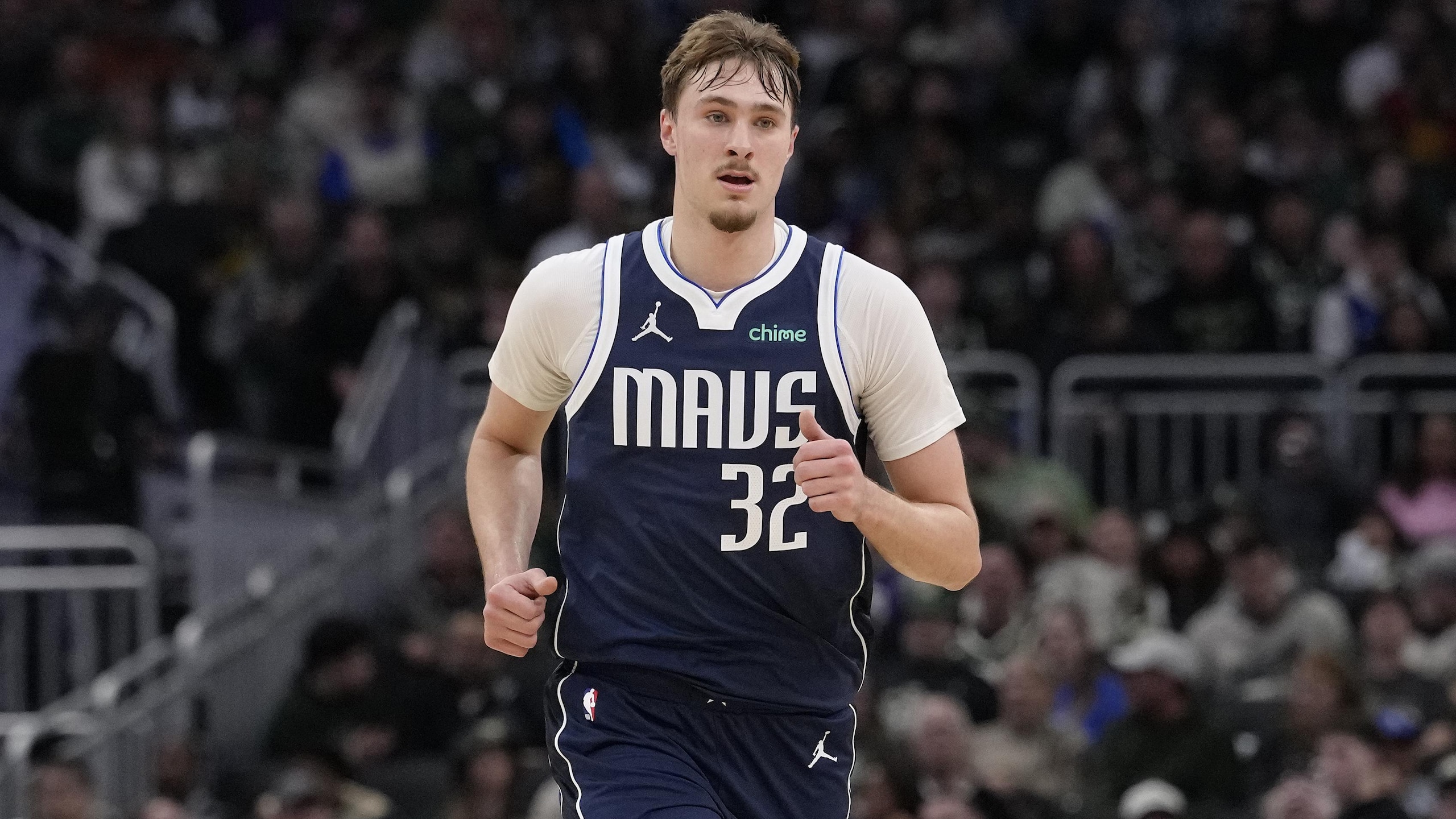 Dallas Mavericks v Milwaukee Bucks