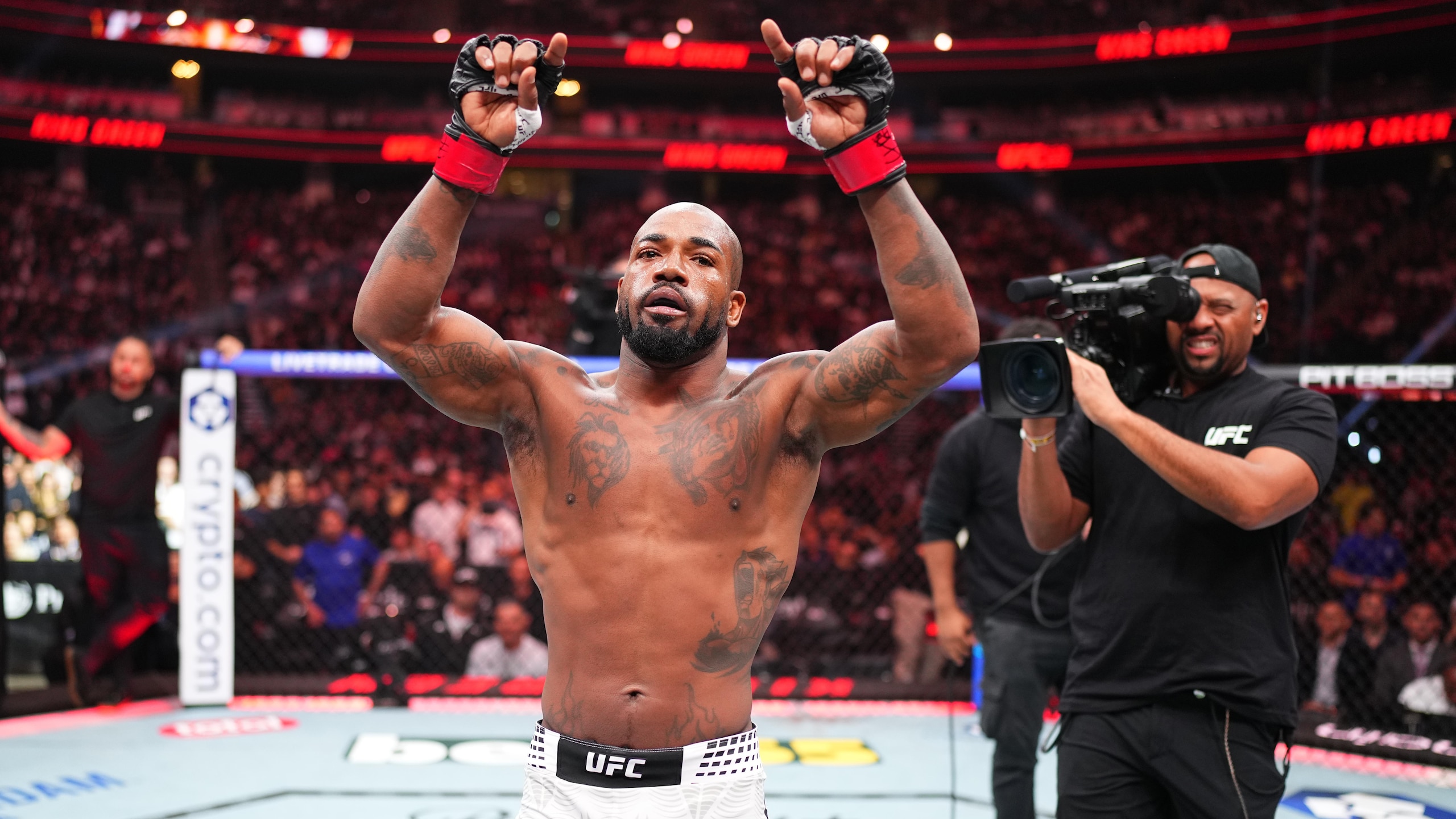 UFC 328: Green v Stephens UFC 328: Green v Stephens