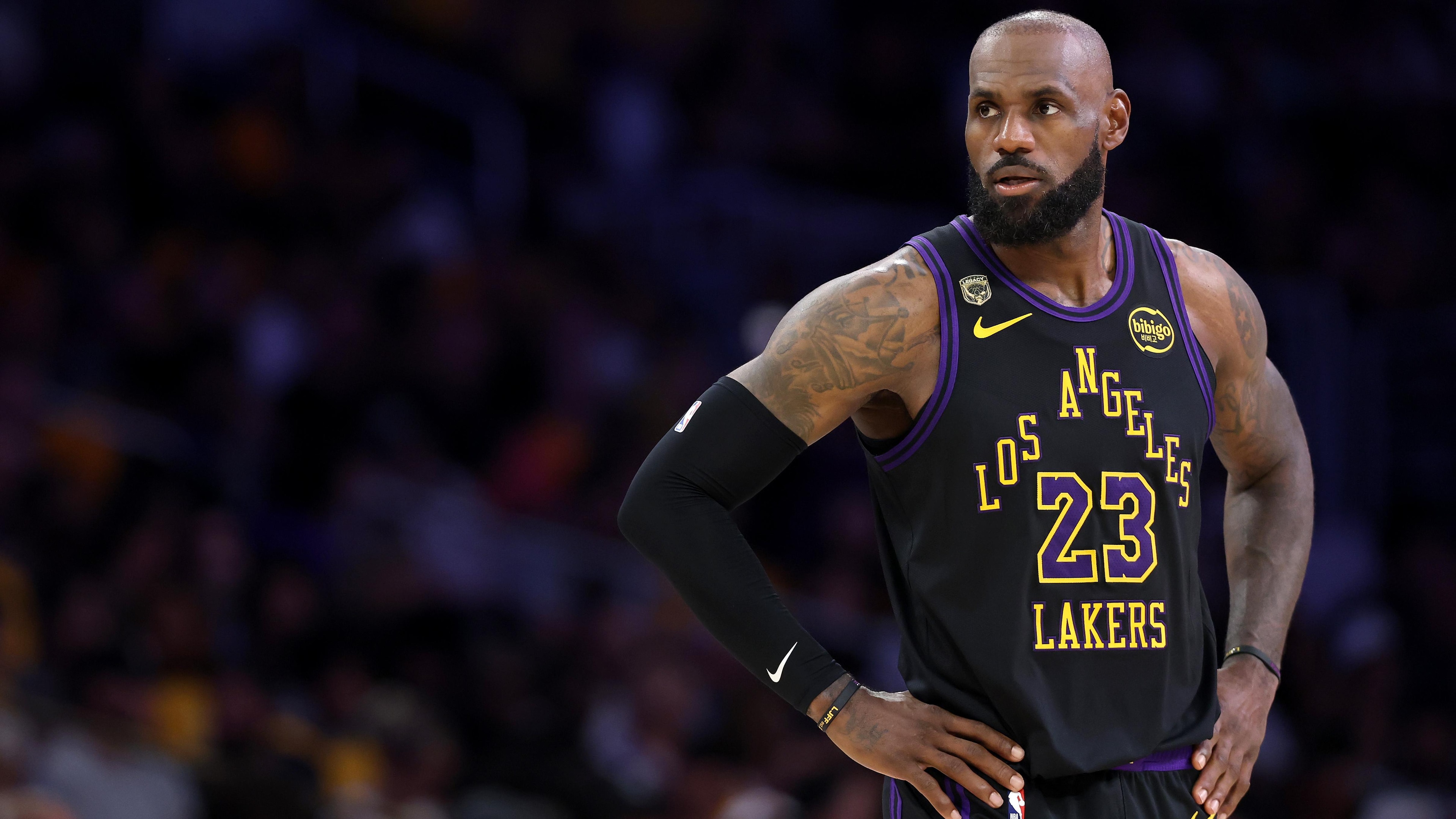 LeBron Not Meeting w/ Teams