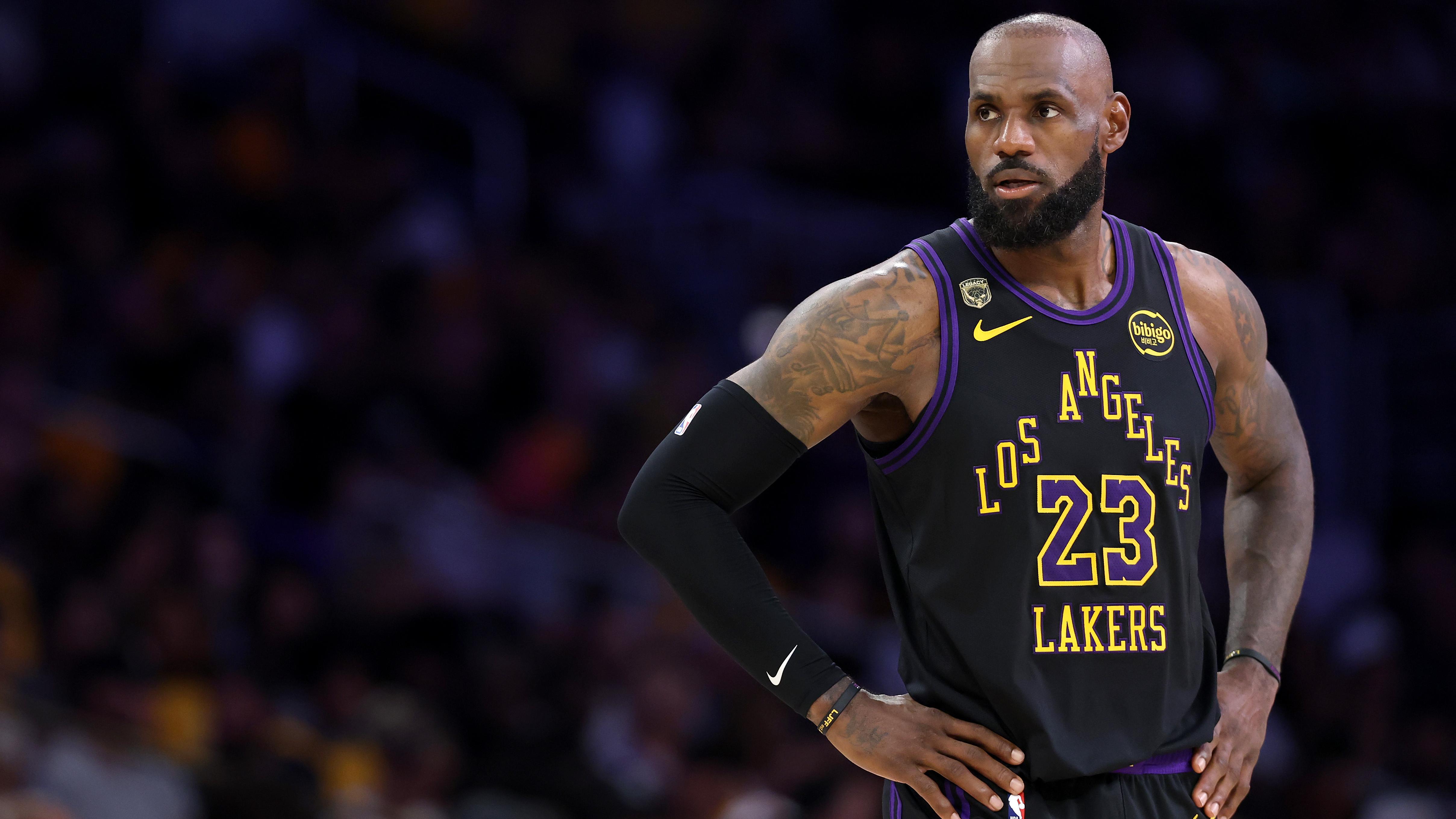 Oklahoma City Thunder v Los Angeles Lakers - Game Four Oklahoma City Thunder v Los Angeles Lakers - Game Four