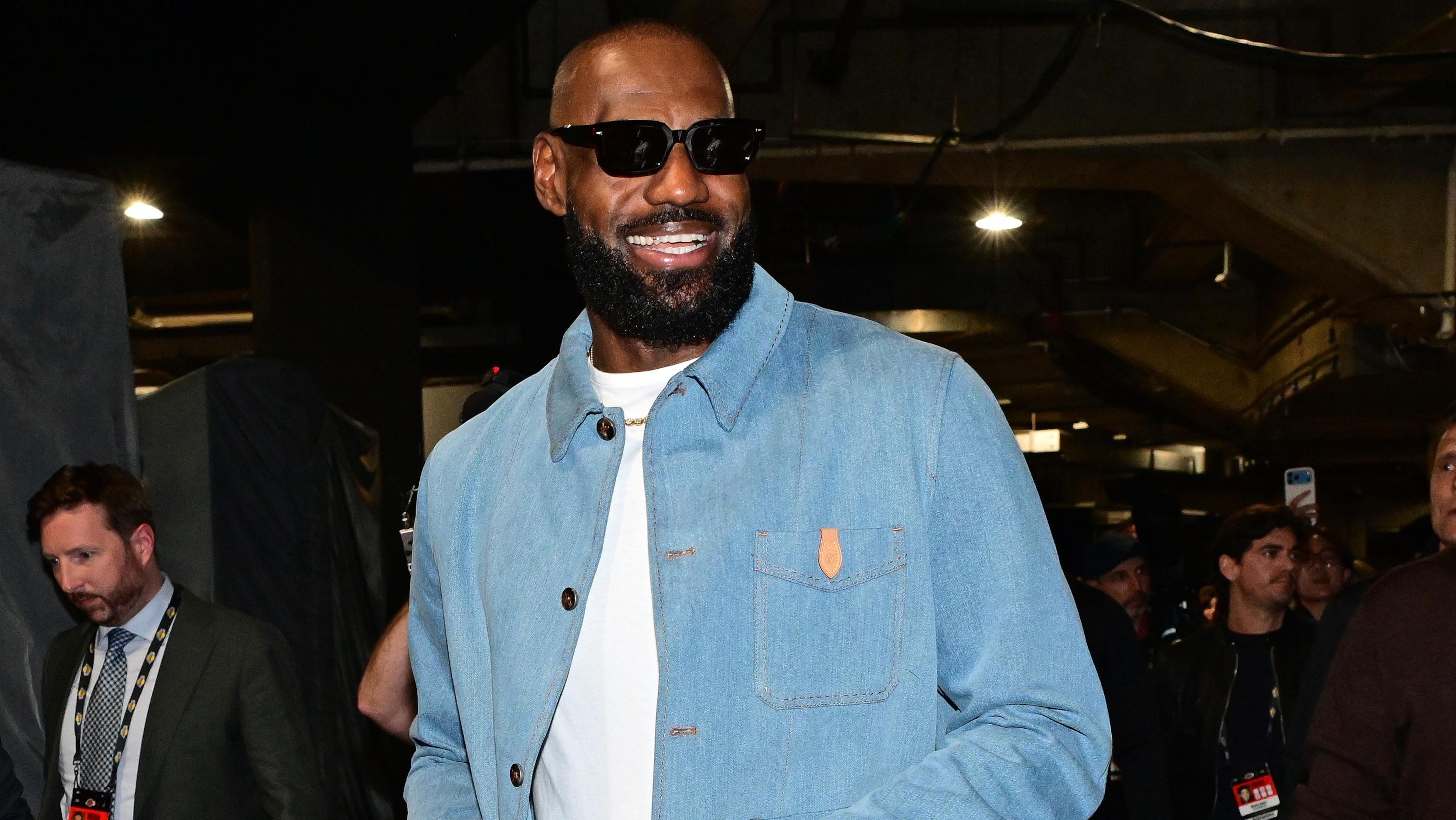Bron Had 'Done Deal' in FA 👀