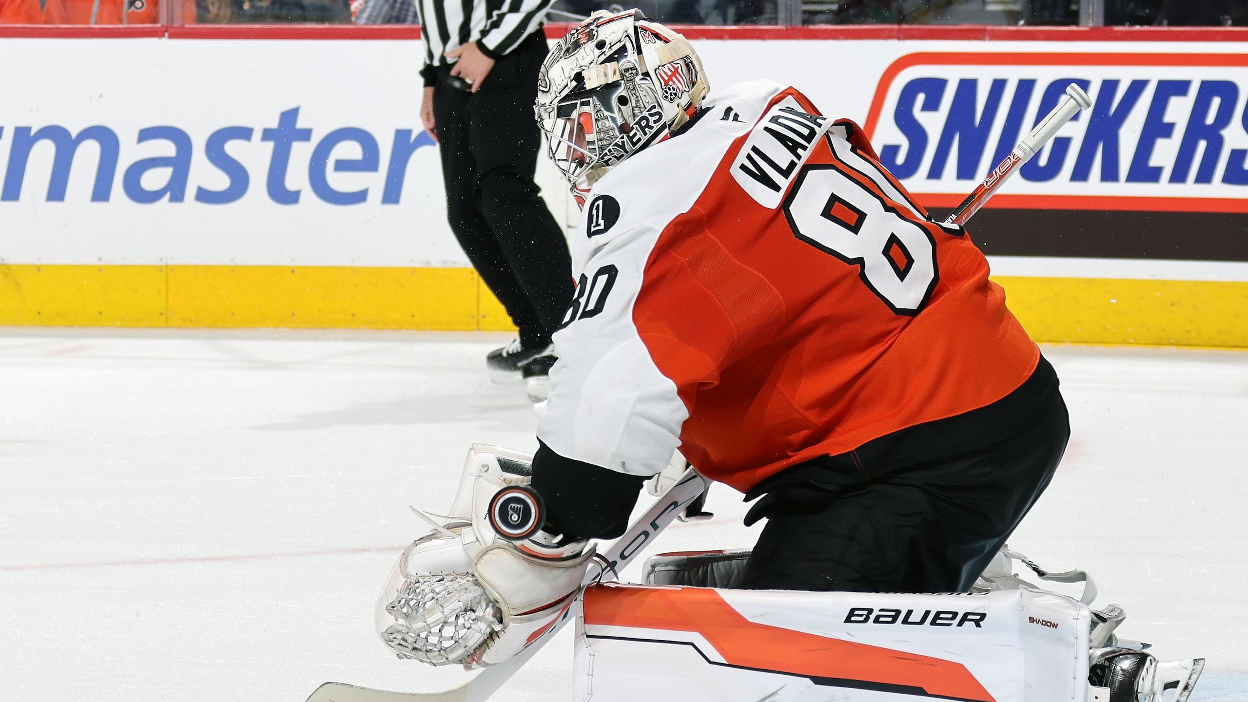 Carolina Hurricanes v Philadelphia Flyers - Game Four