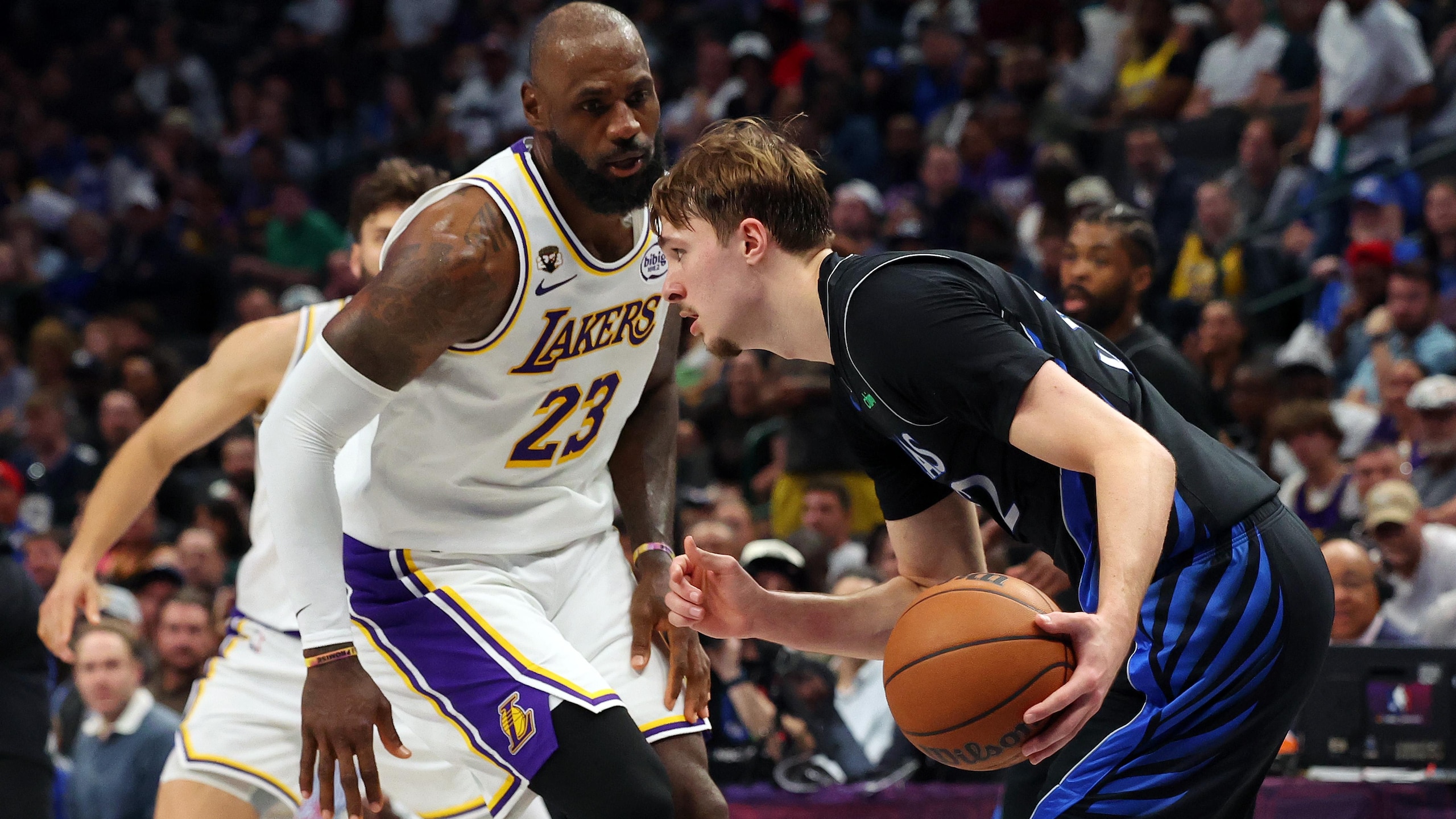 Los Angeles Lakers v Dallas Mavericks