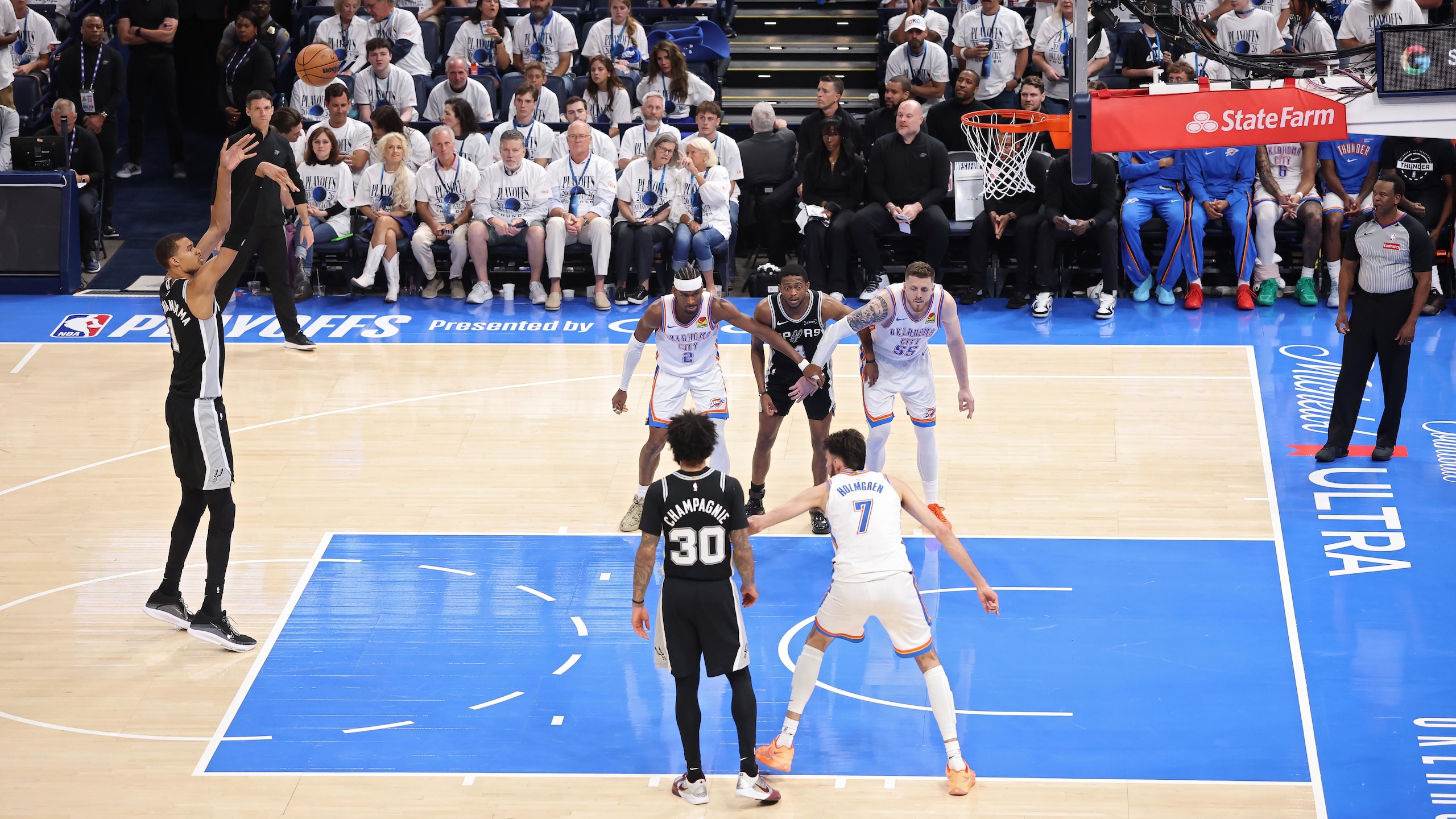 San Antonio Spurs v Oklahoma City Thunder - Game Five