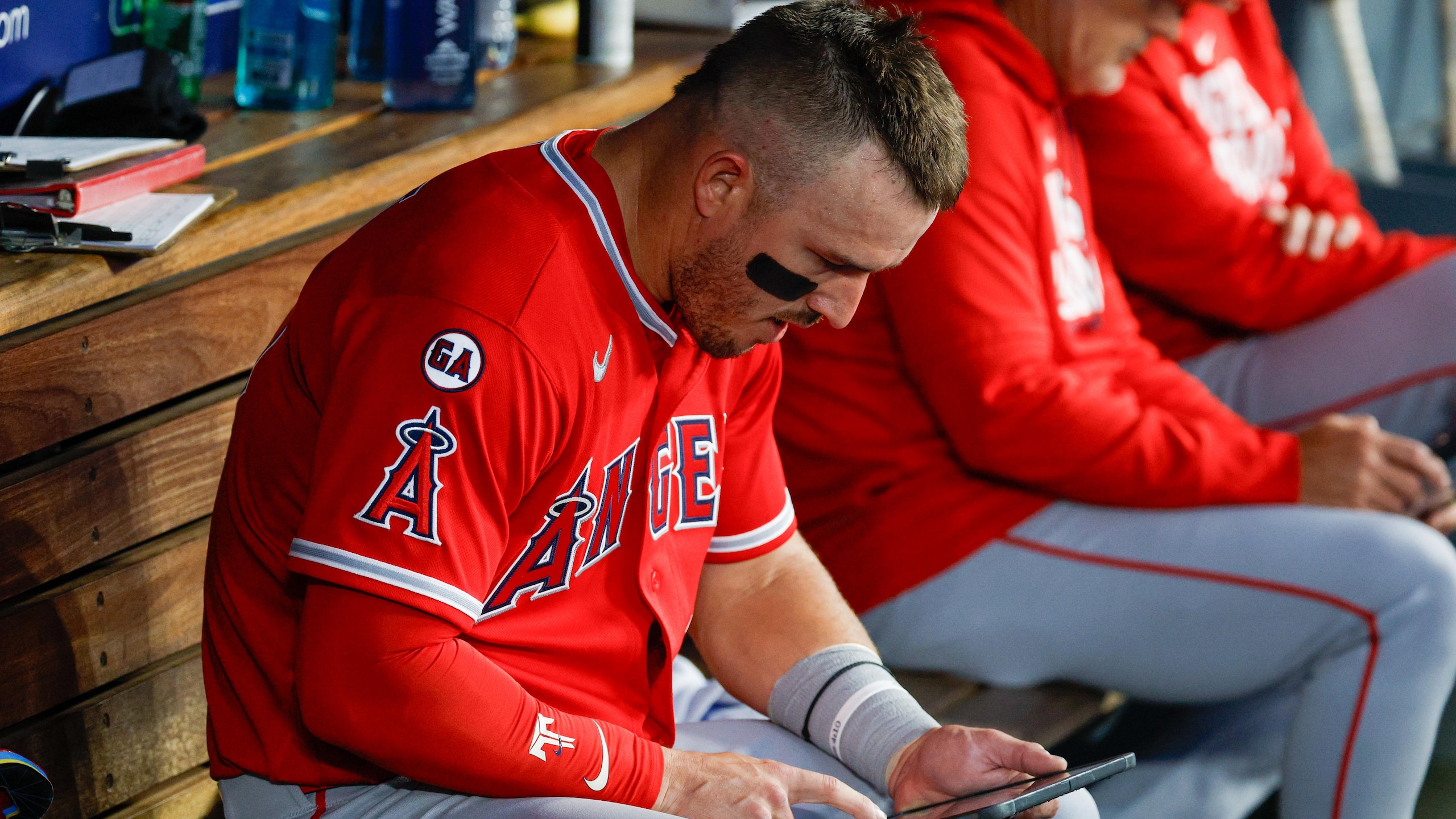 Los Angeles Dodgers vs Los Angeles Angels 