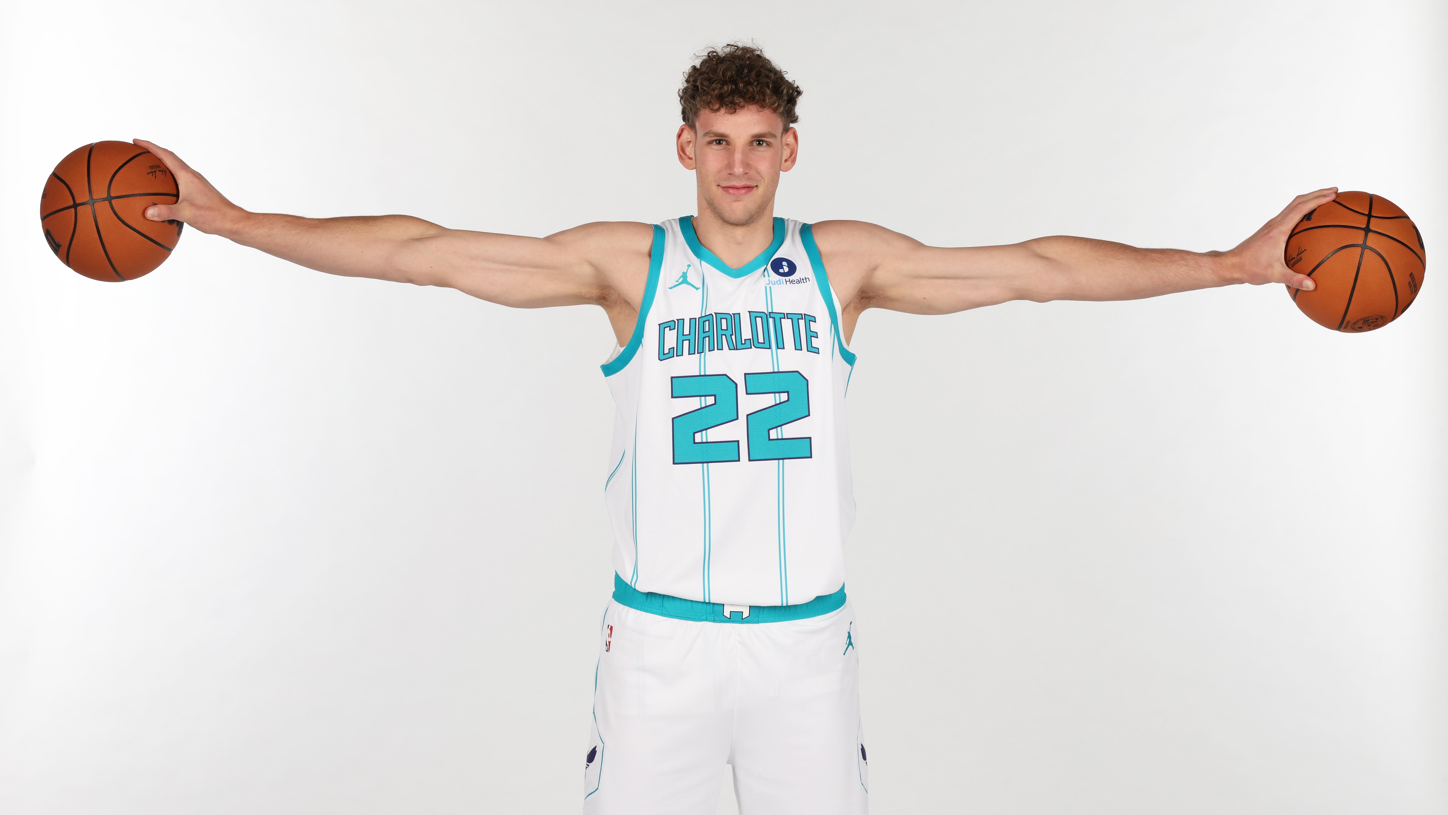 Charlotte Hornets Introduce Hannes Steinbach and Christian Anderson Jr.