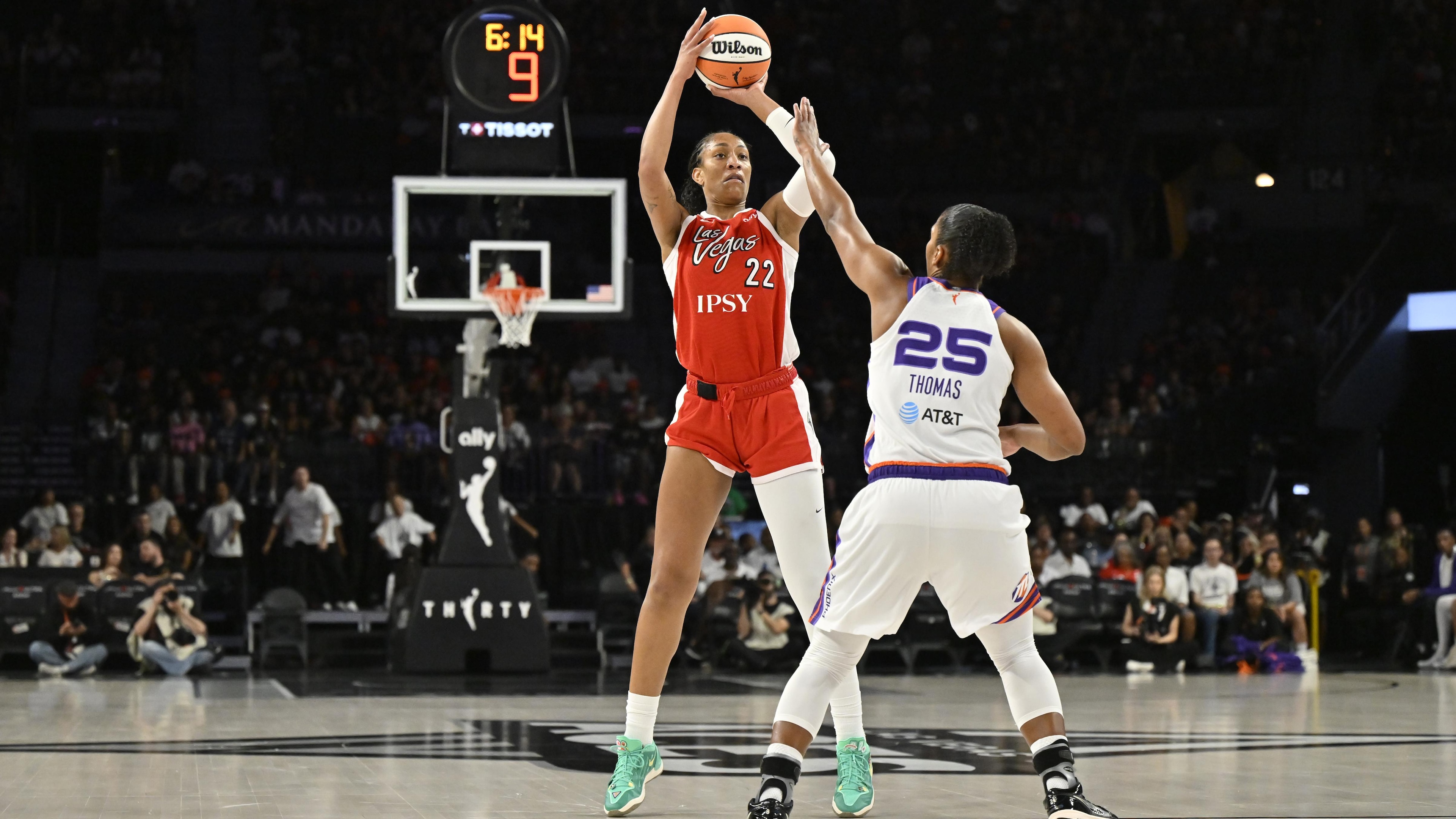 Phoenix Mercury v Las Vegas Aces