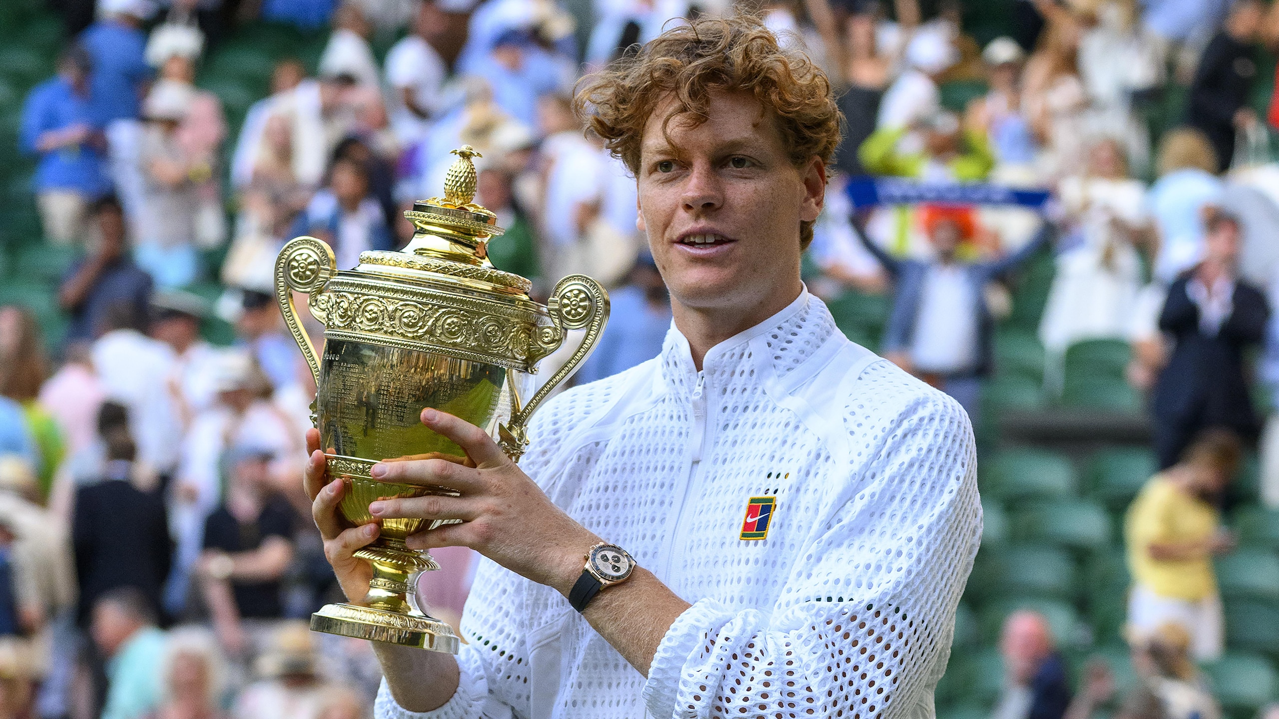 Jannik Sinner beats Alexander Zverev to hold onto Wimbledon menâs singles title