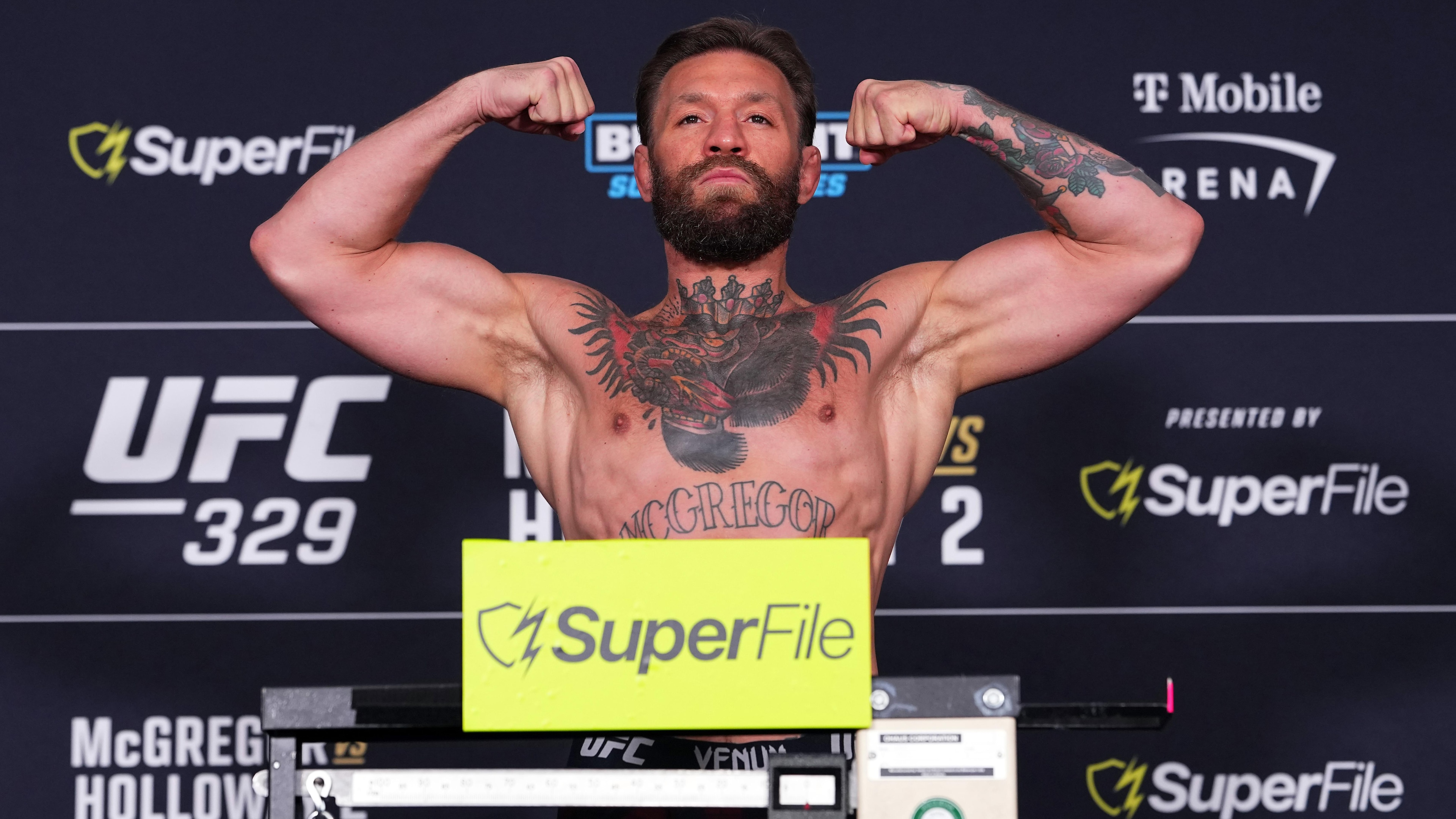 UFC 329: McGregor v Holloway 2 Weigh-in