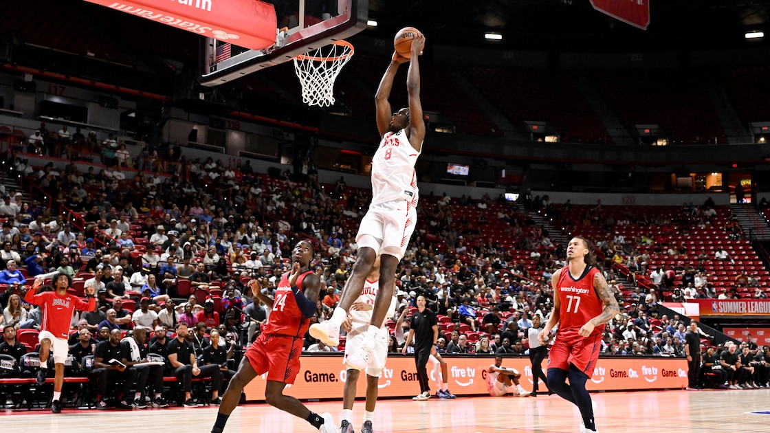 Wilson leads Bulls past Wizards 99-87 in Summer League