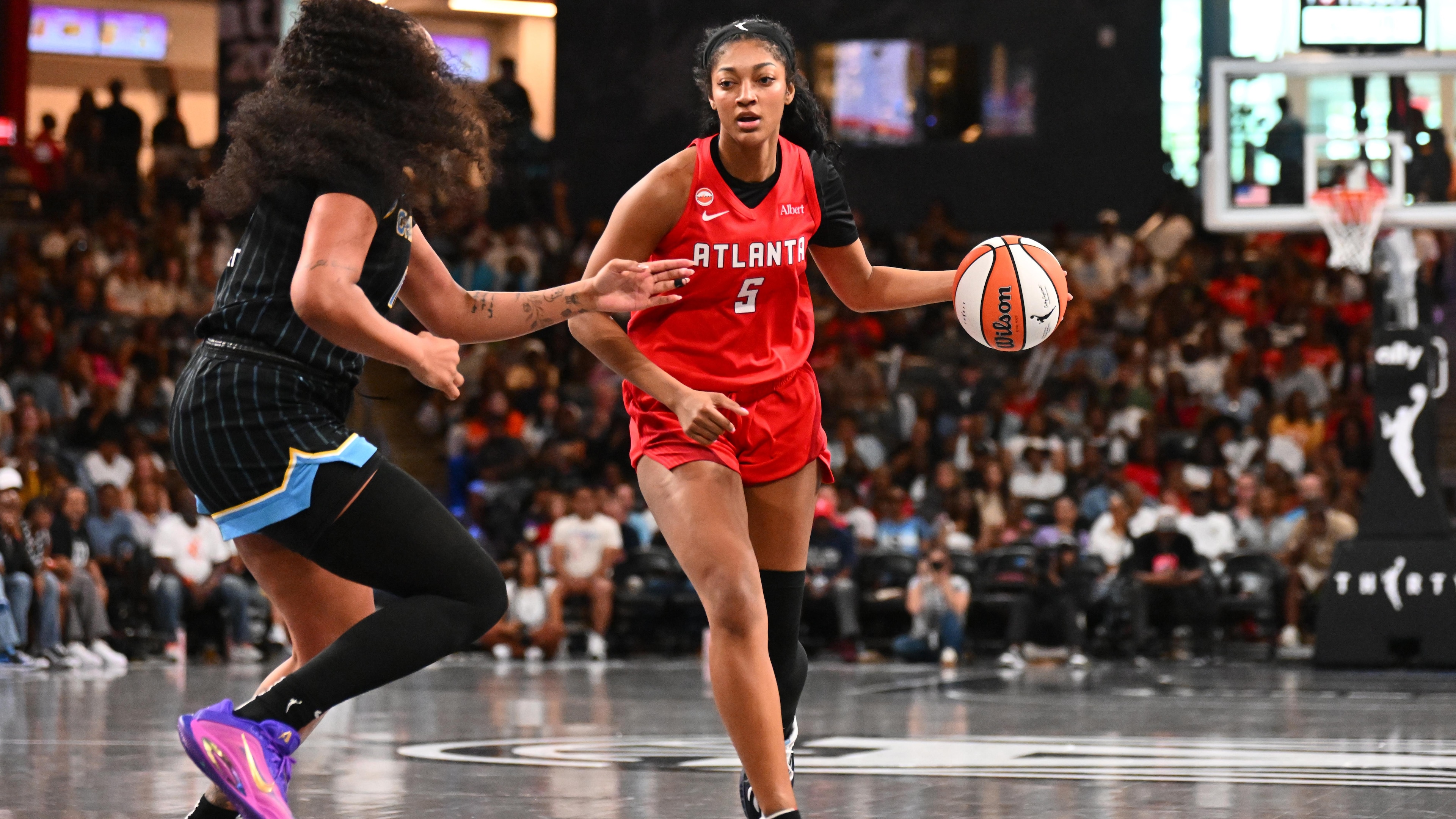 Chicago Sky v Atlanta Dream Chicago Sky v Atlanta Dream