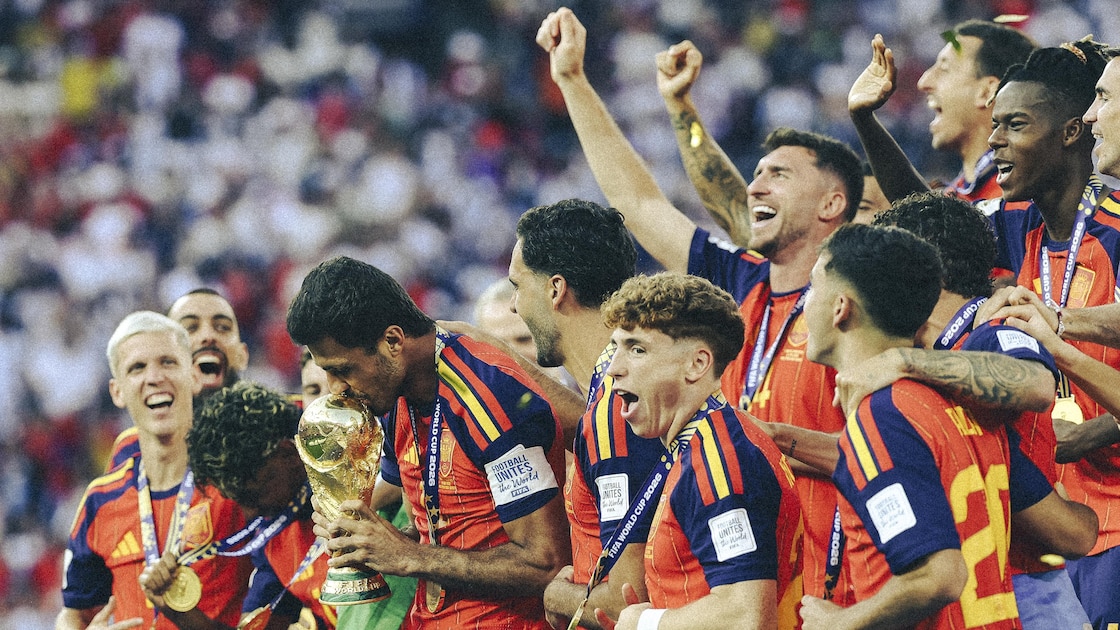 Lionel Messi, Argentina vs. Spain FIFA World Cup Final Makes History with Record TV Viewership - Bleacher Report thumbnail