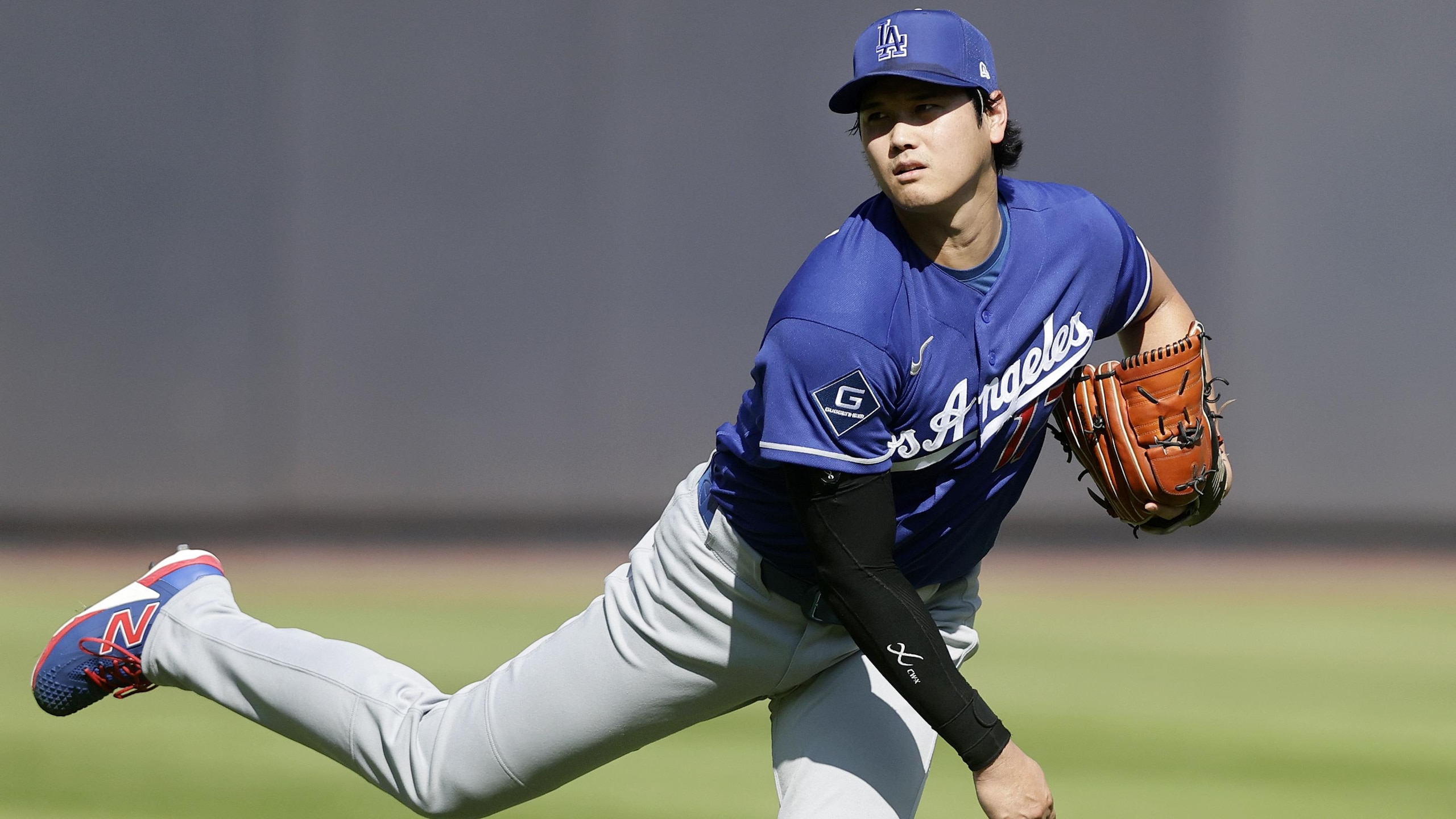 Los Angeles Dodgers v New York Yankees - Game Two
