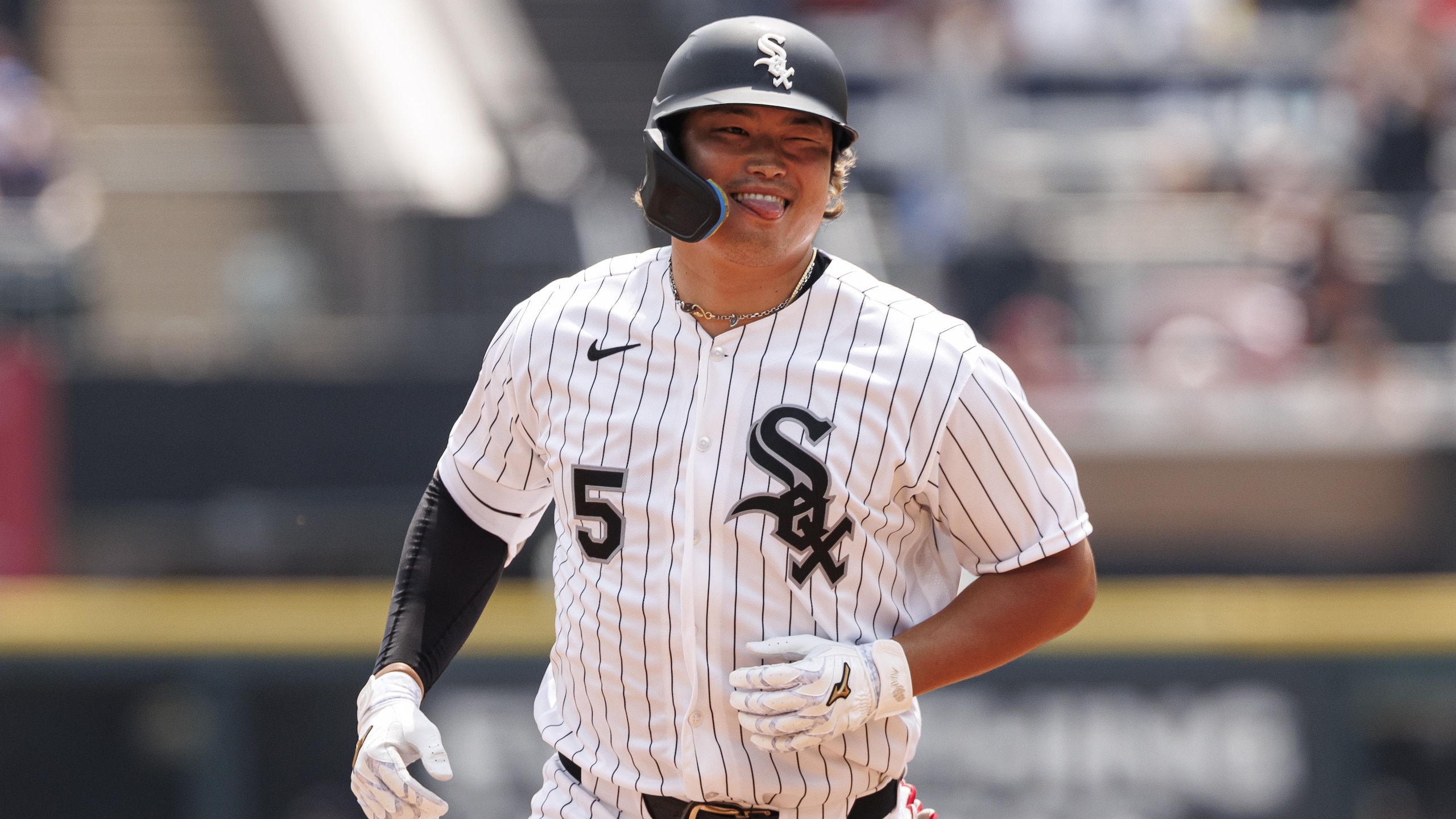Houston Astros v Chicago White Sox