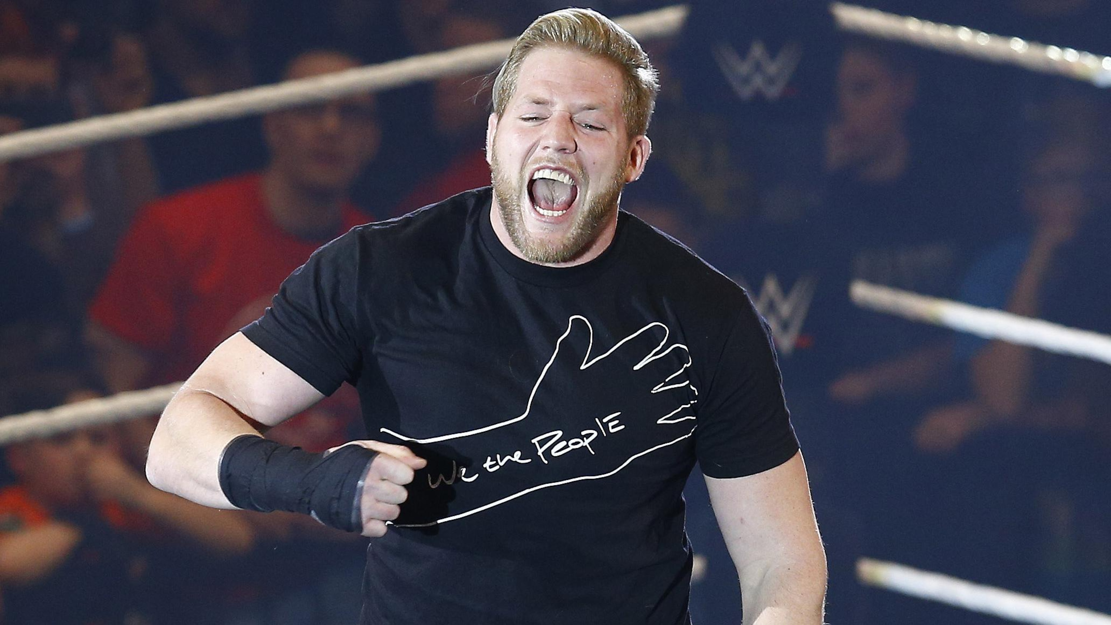 WWE Germany Live  Bremen - Road To Wrestlemania