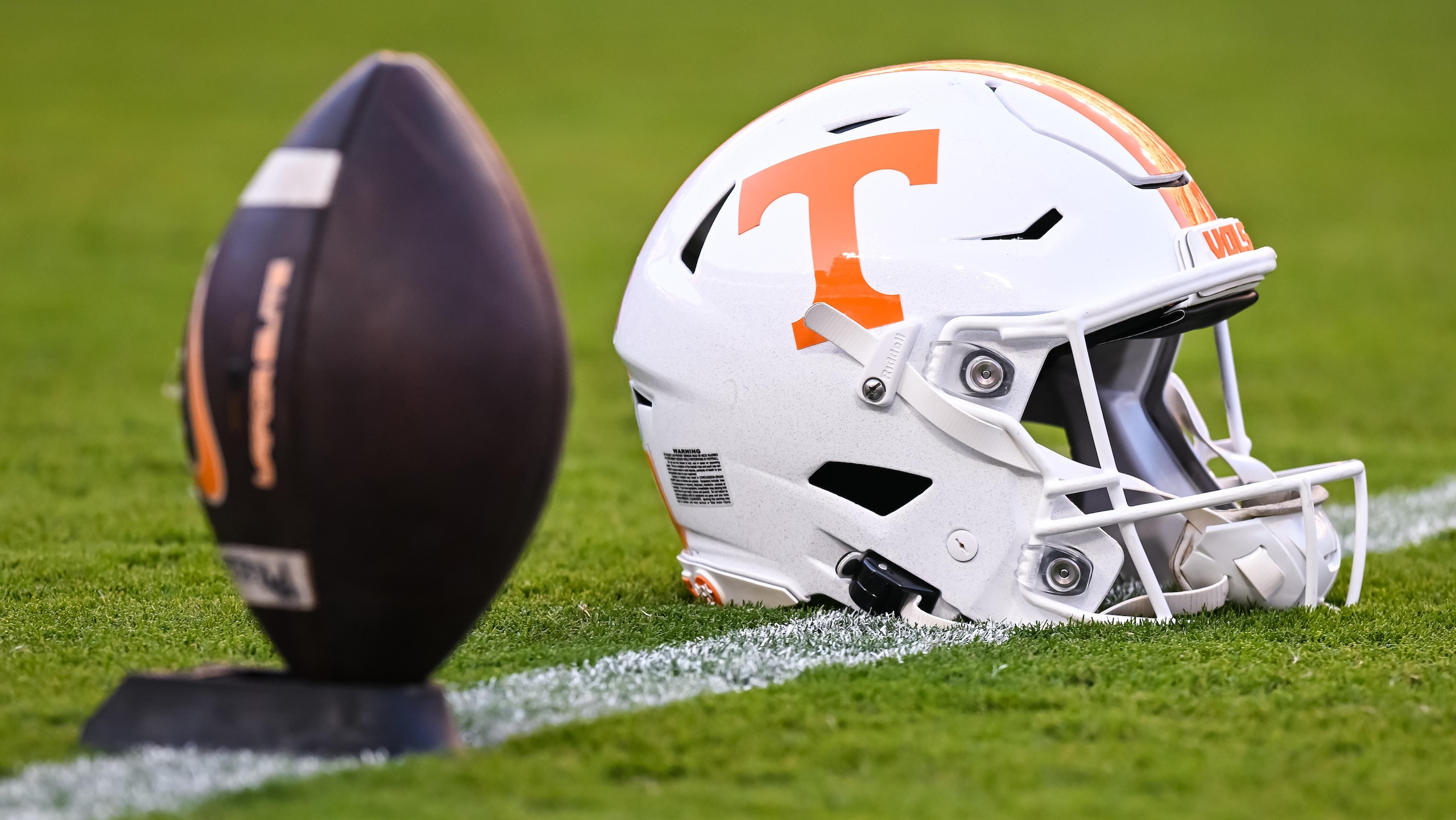 COLLEGE FOOTBALL: OCT 12 Florida at Tennessee COLLEGE FOOTBALL: OCT 12 Florida at Tennessee