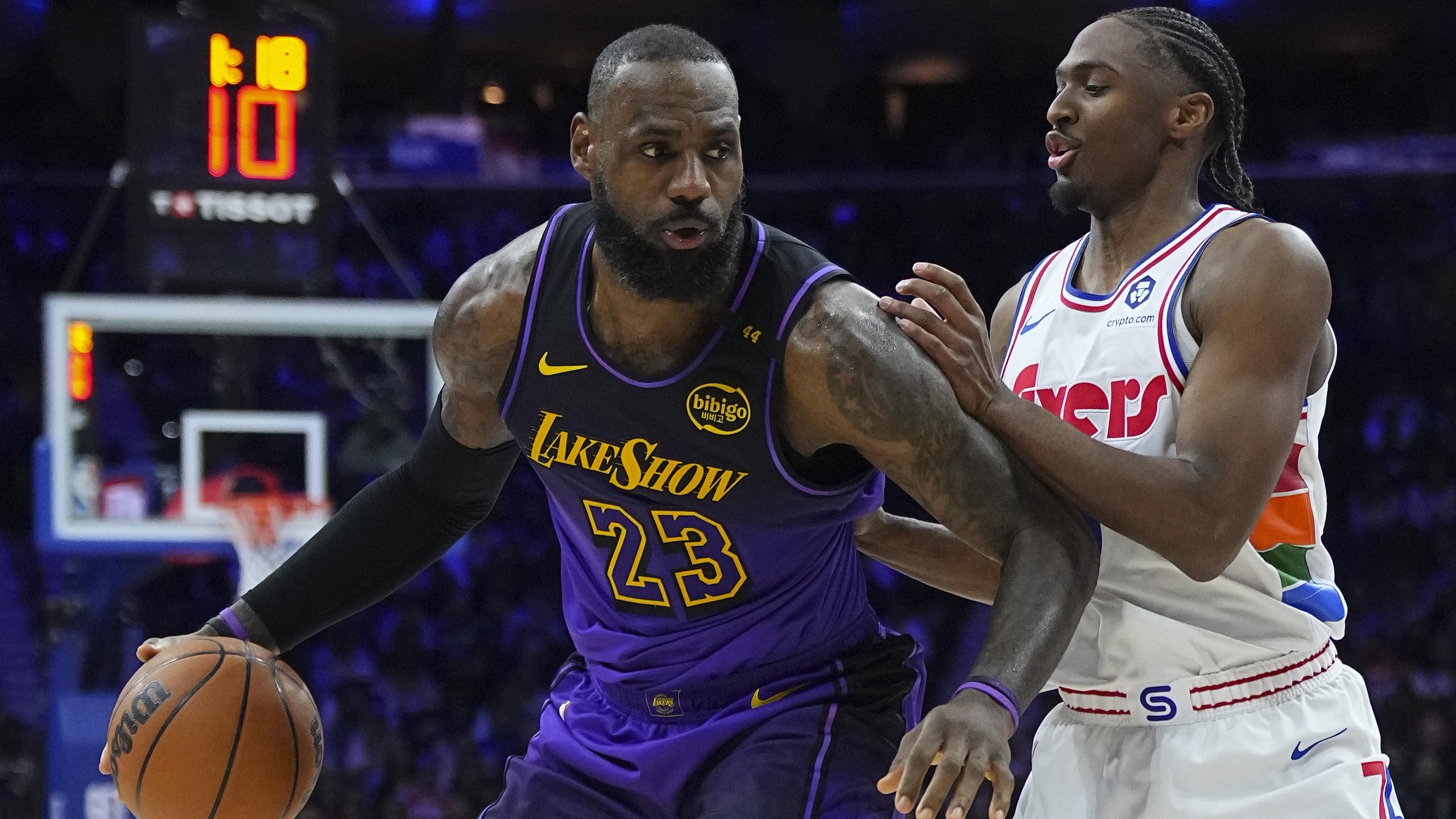 Los Angeles Lakers v Philadelphia 76ers