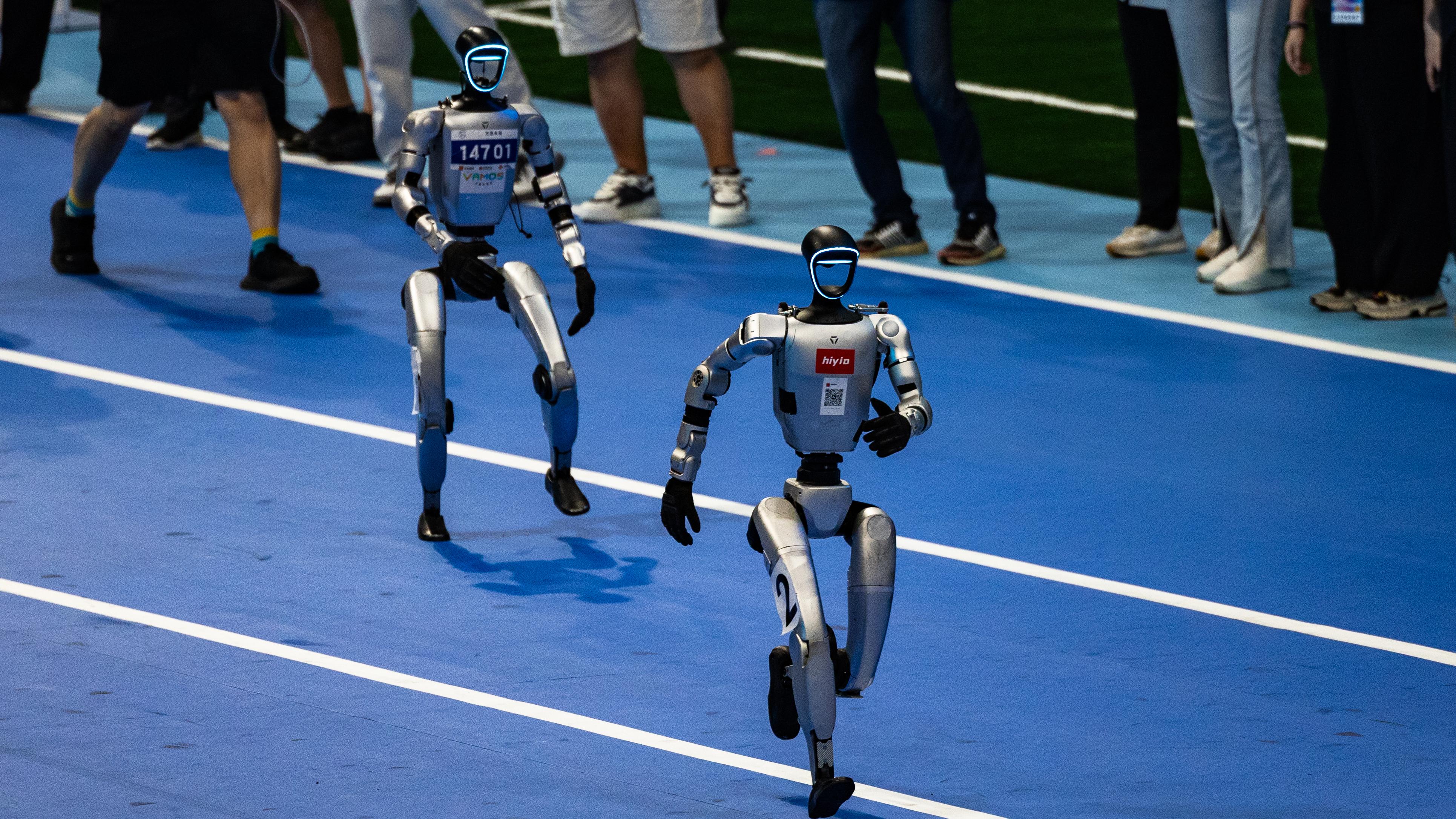 bleacherreport.com - Adam Wells - Robot Break Usain Bolt's 100m Record on Video at Olympics-like World Humanoid Robot Games in China