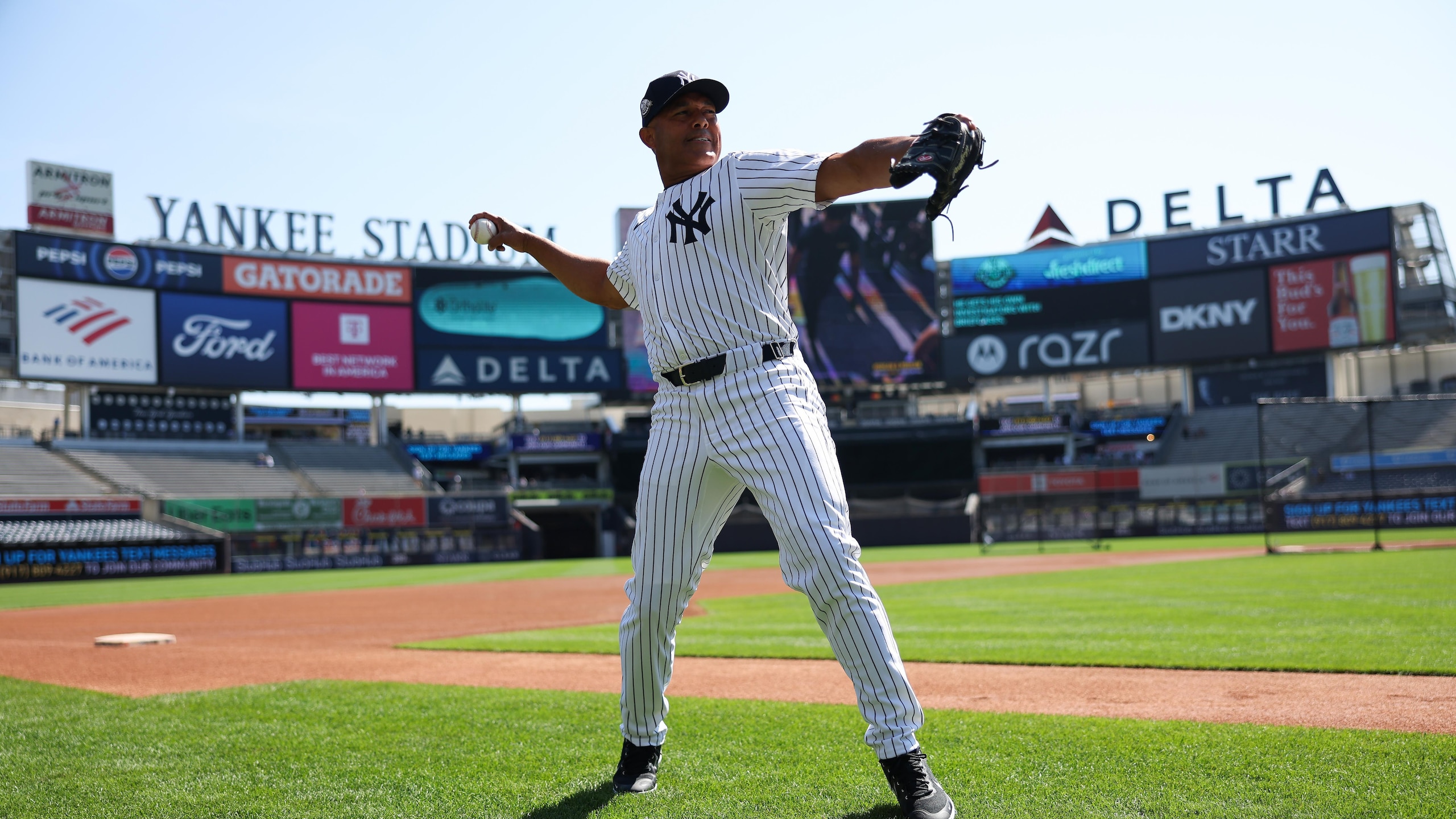 Yankees Reinstate Mariano Rivera off IL 