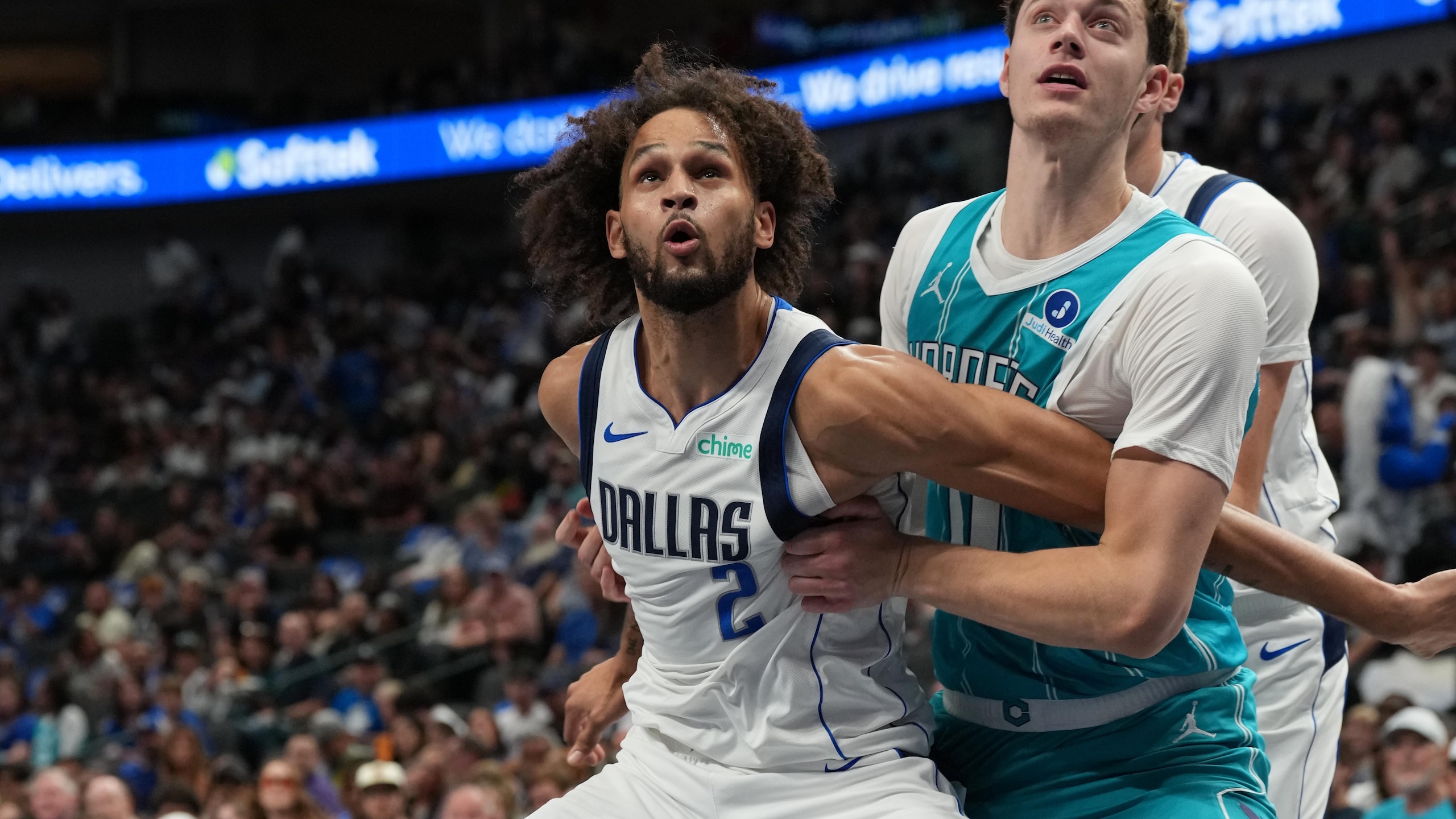 Charlotte Hornets v Dallas Mavericks