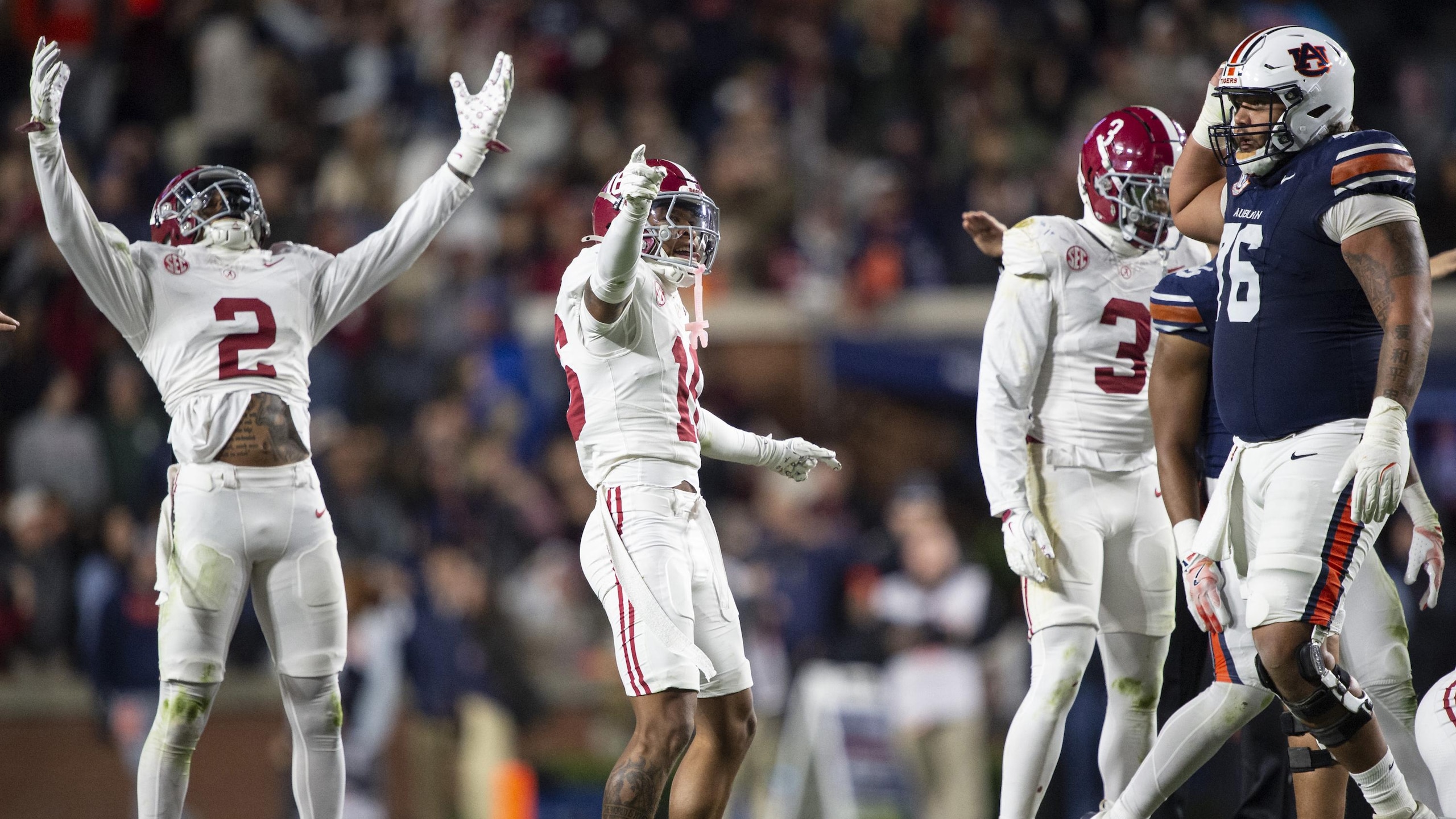 Alabama v Auburn