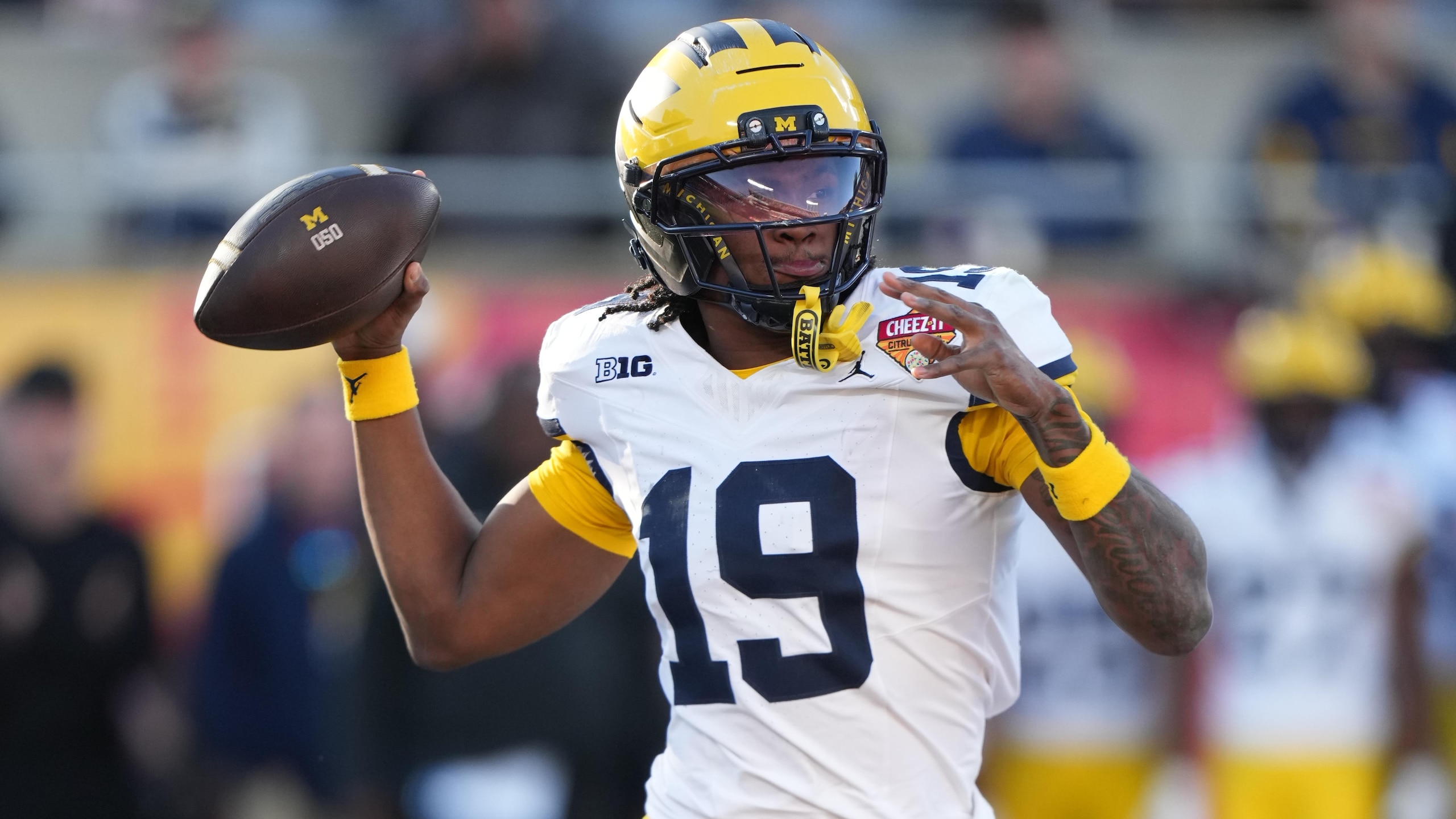 COLLEGE FOOTBALL: DEC 31 Cheez-It Citrus Bowl Michigan vs Texas COLLEGE FOOTBALL: DEC 31 Cheez-It Citrus Bowl Michigan vs Texas
