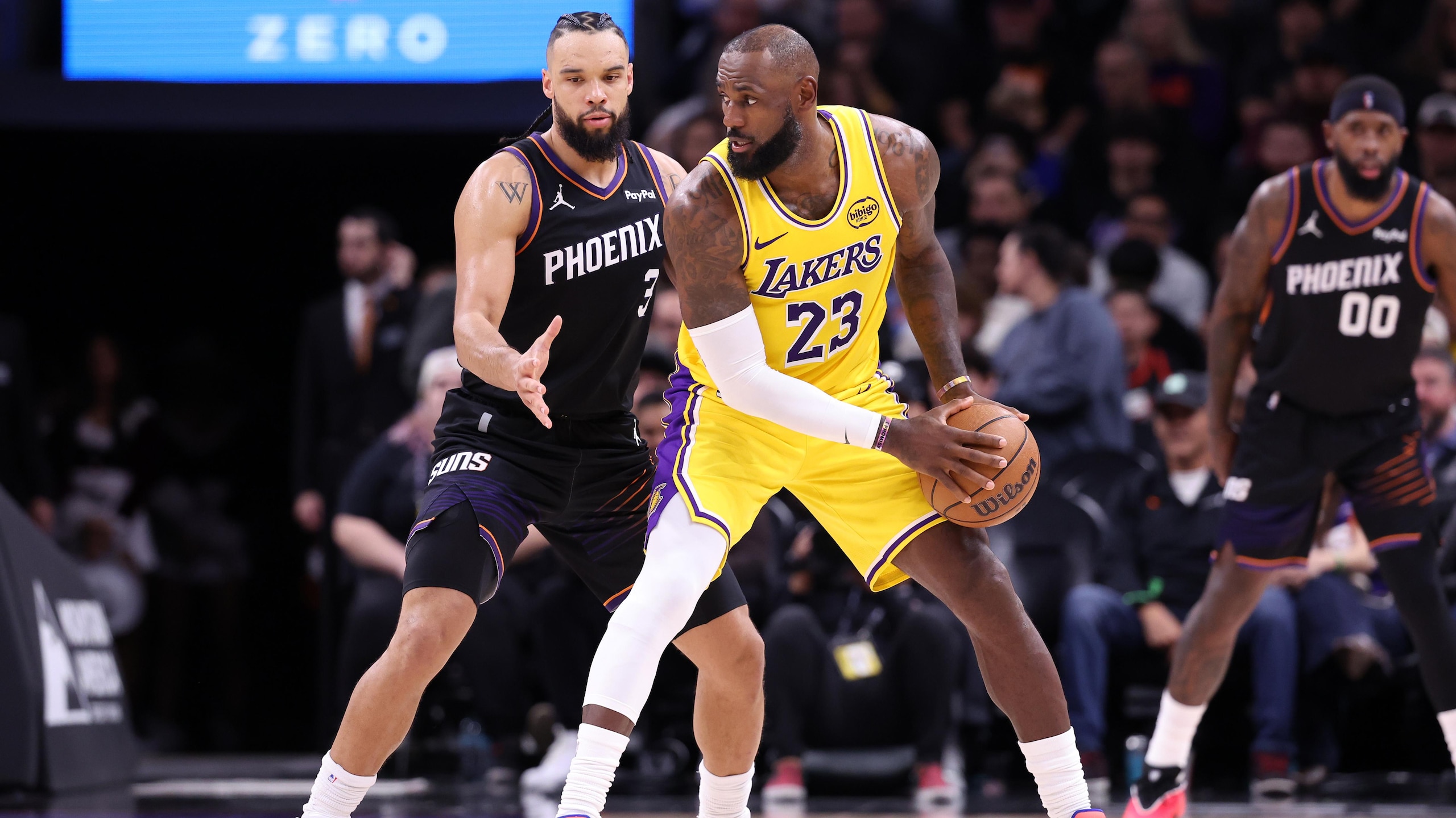 Los Angeles Lakers v Phoenix Suns