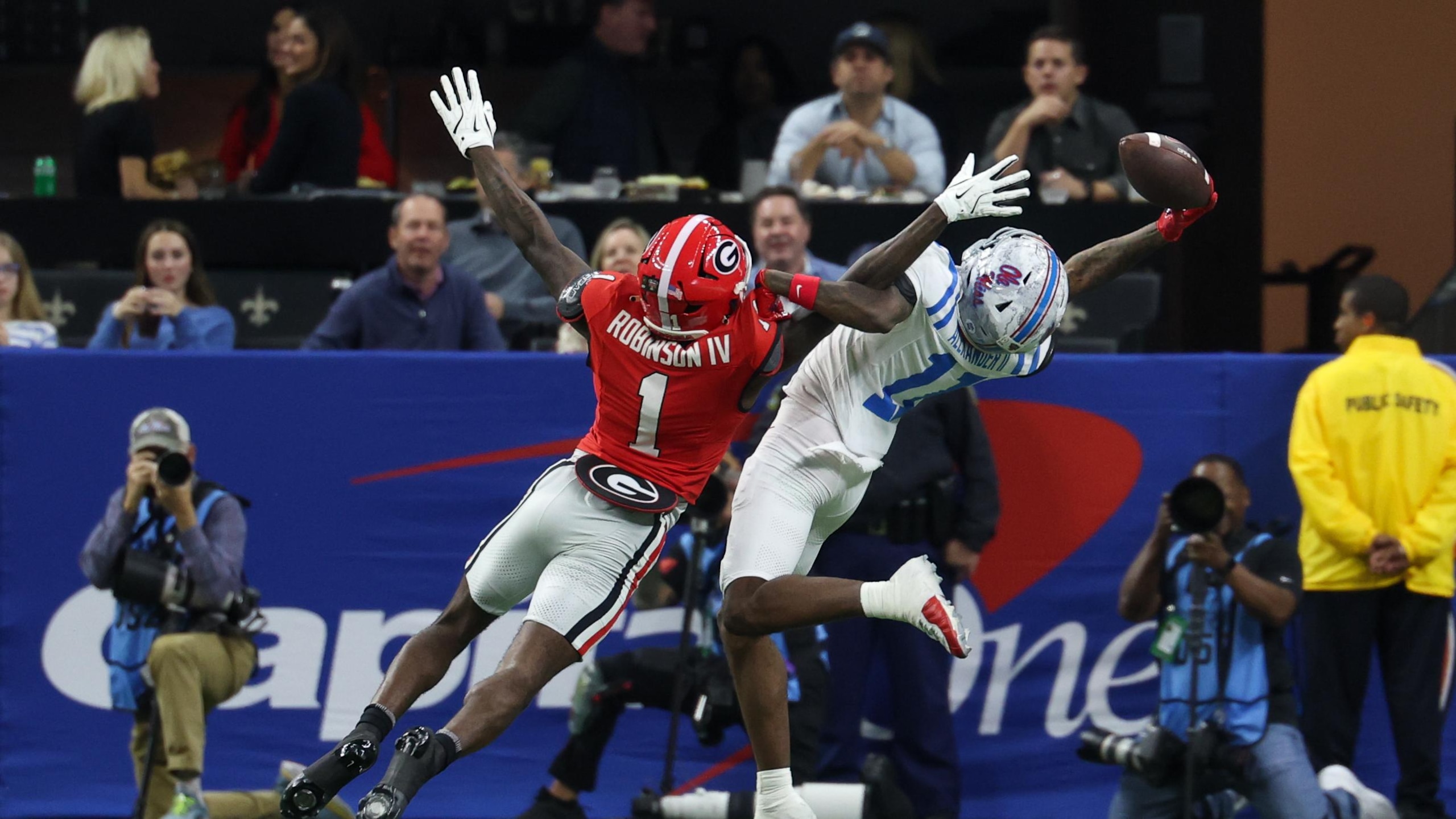 COLLEGE FOOTBALL: JAN 01 College Football Playoff Quarterfinal at the Allstate Sugar Bowl Ole Miss vs Georgia