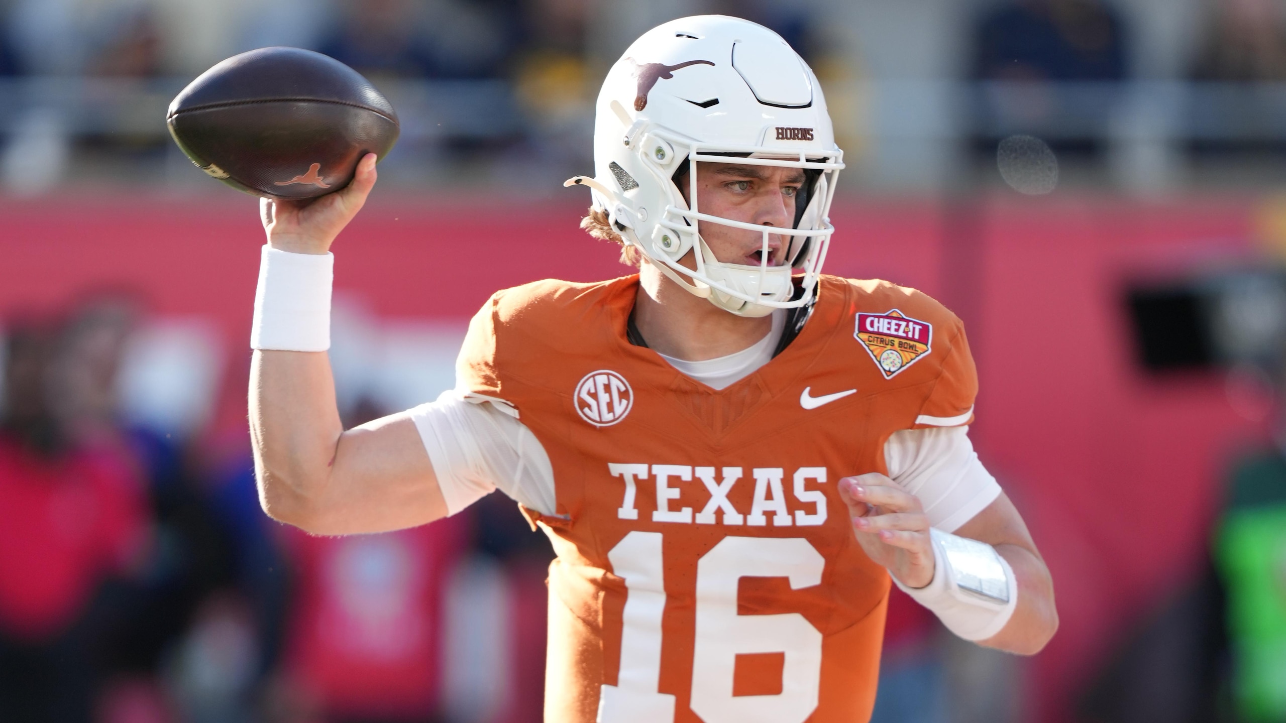 COLLEGE FOOTBALL: DEC 31 Cheez-It Citrus Bowl Michigan vs Texas COLLEGE FOOTBALL: DEC 31 Cheez-It Citrus Bowl Michigan vs Texas