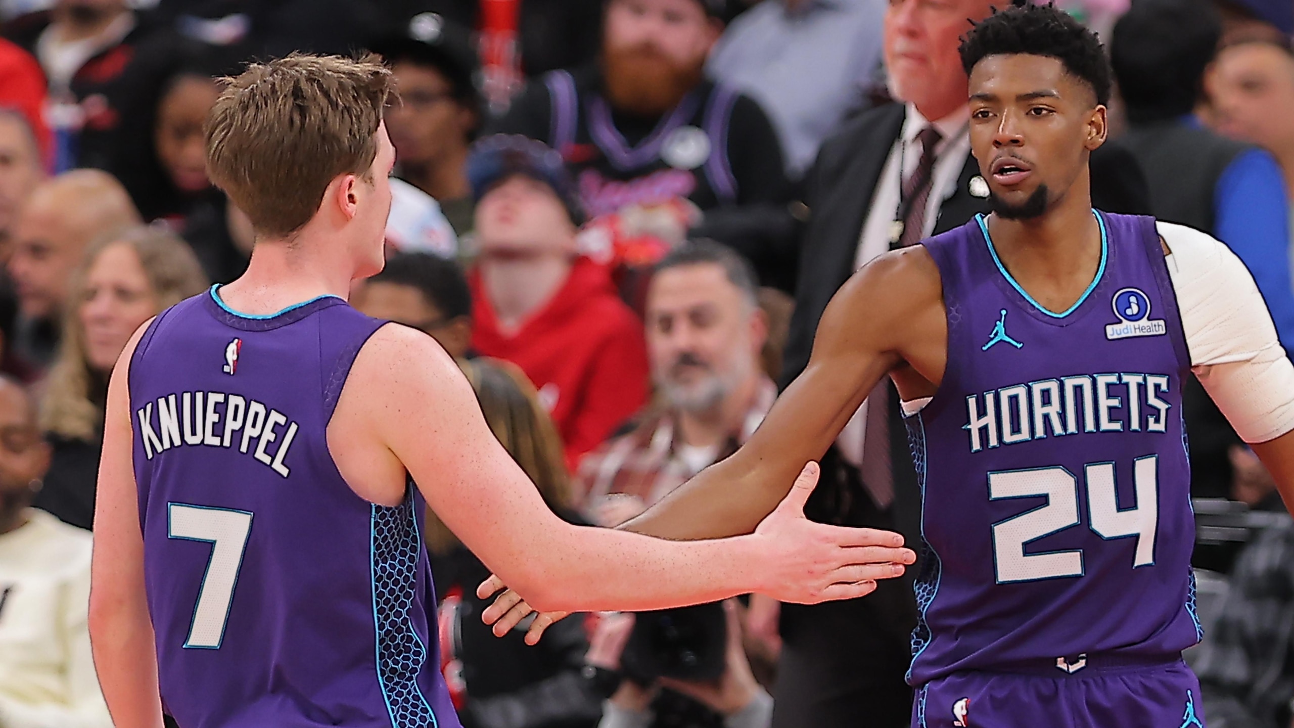 NBA: FEB 24 Charlotte Hornets at Chicago Bulls NBA: FEB 24 Charlotte Hornets at Chicago Bulls