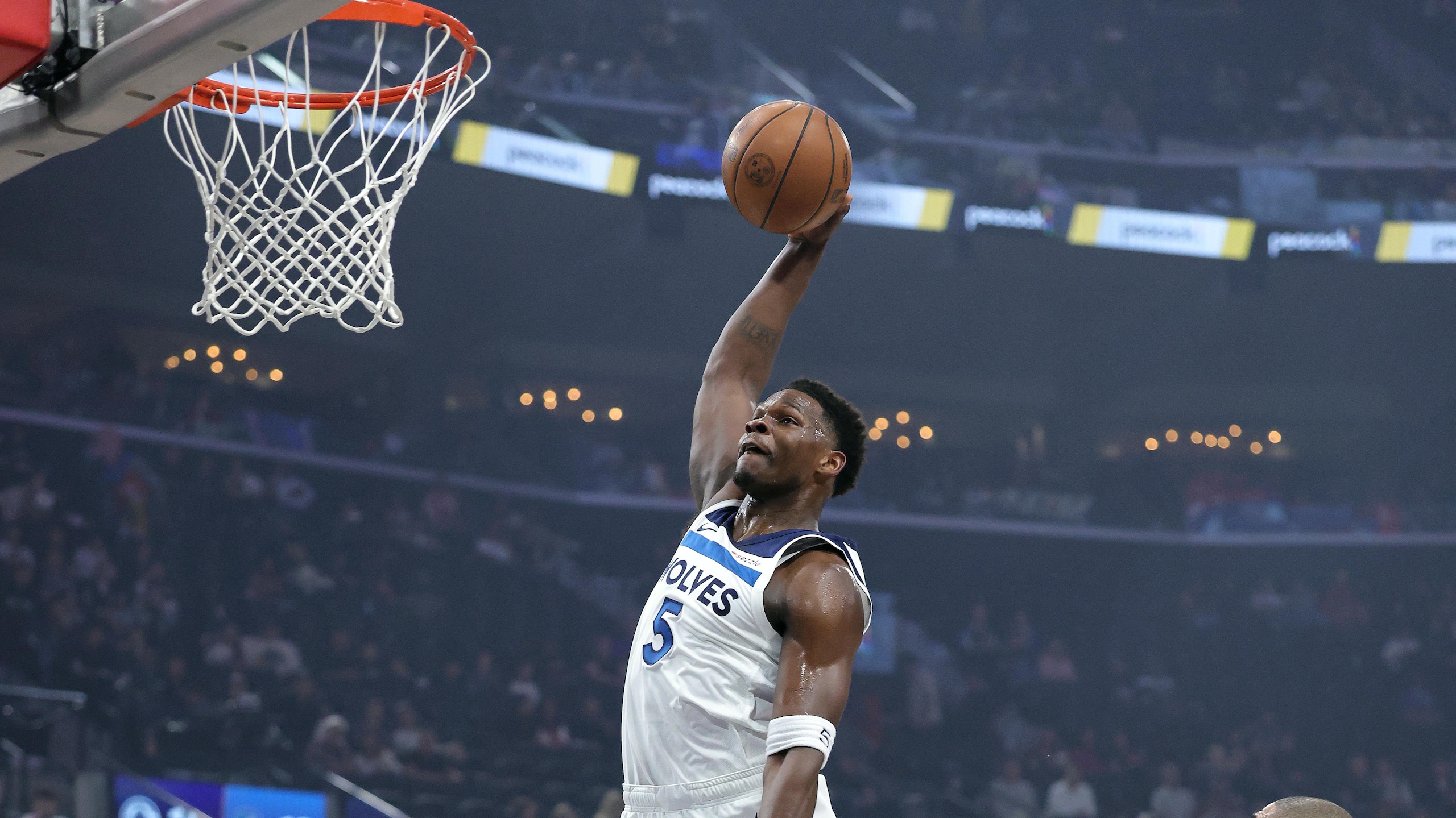 Minnesota TImberwolves v Los Angeles Clippers