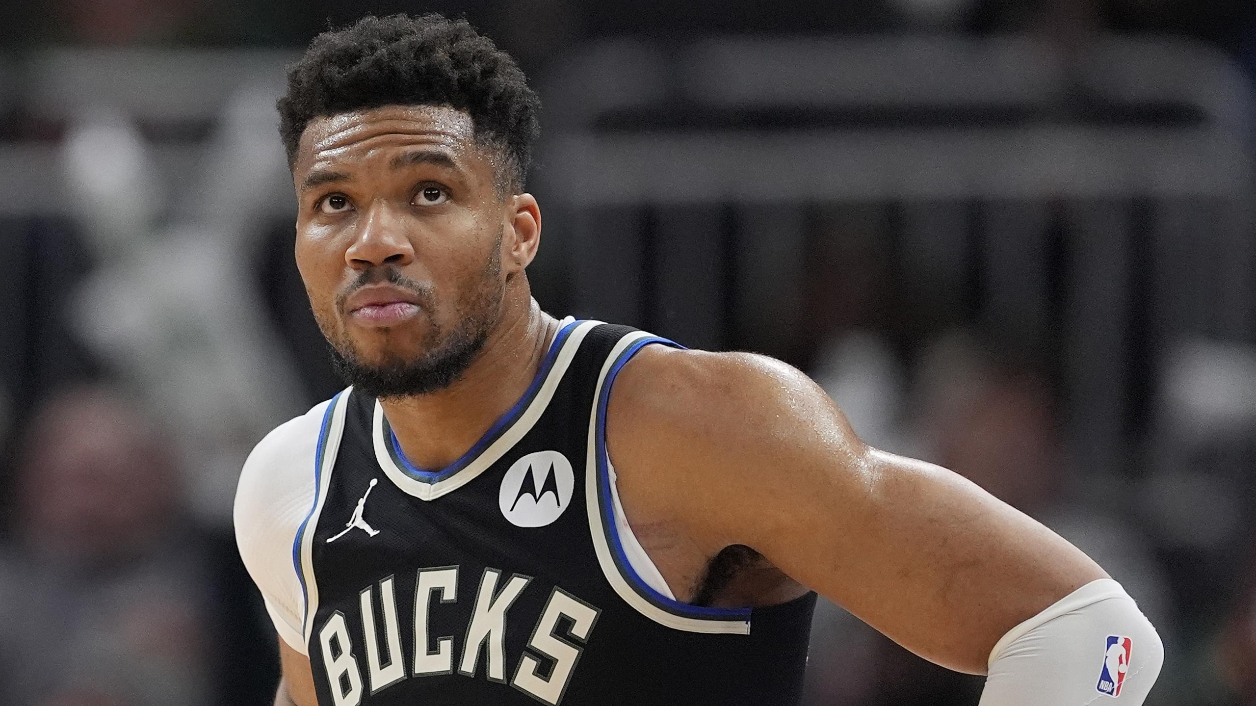 Indiana Pacers v Milwaukee Bucks