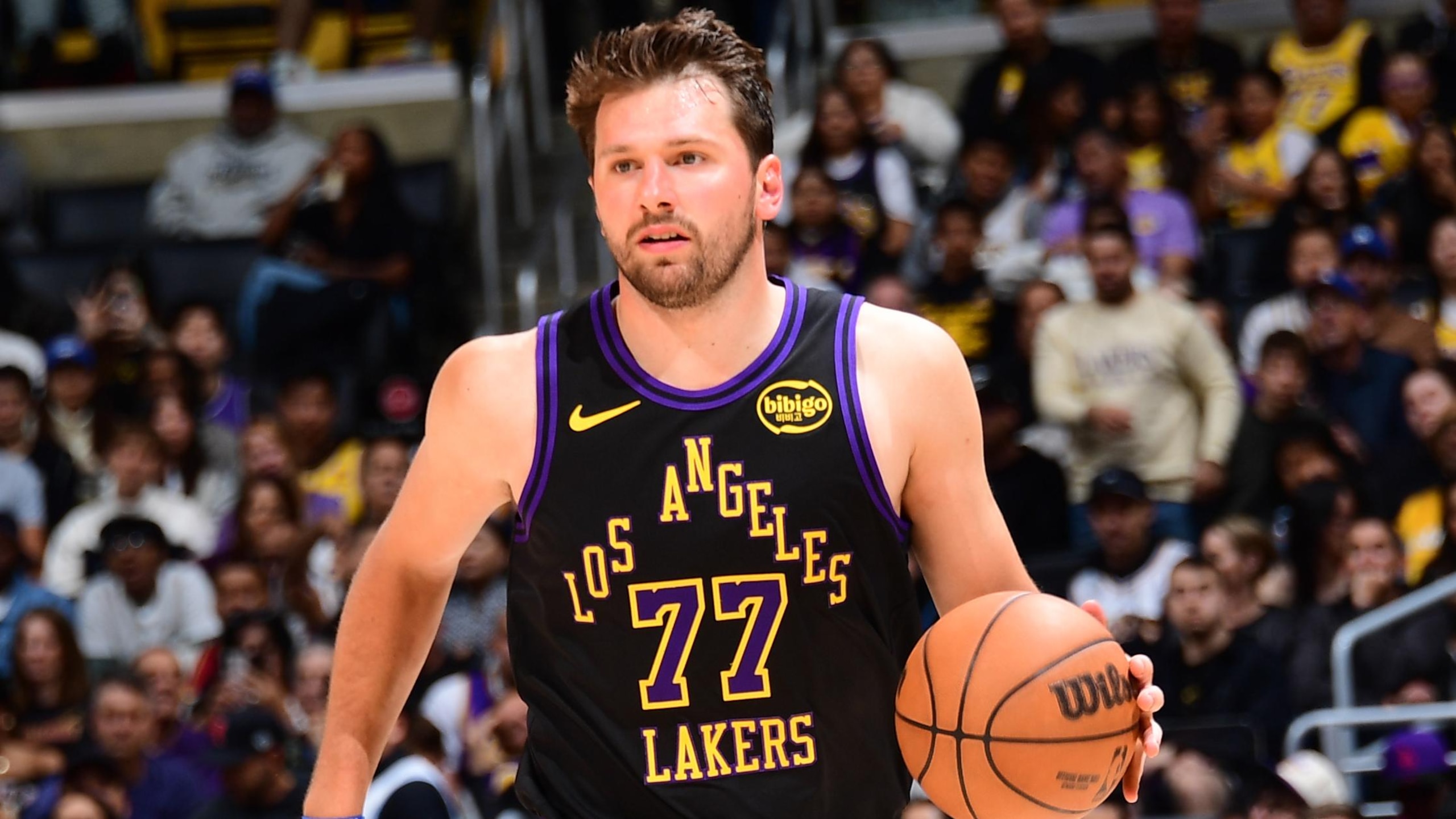 Cleveland Cavaliers v Los Angeles Lakers