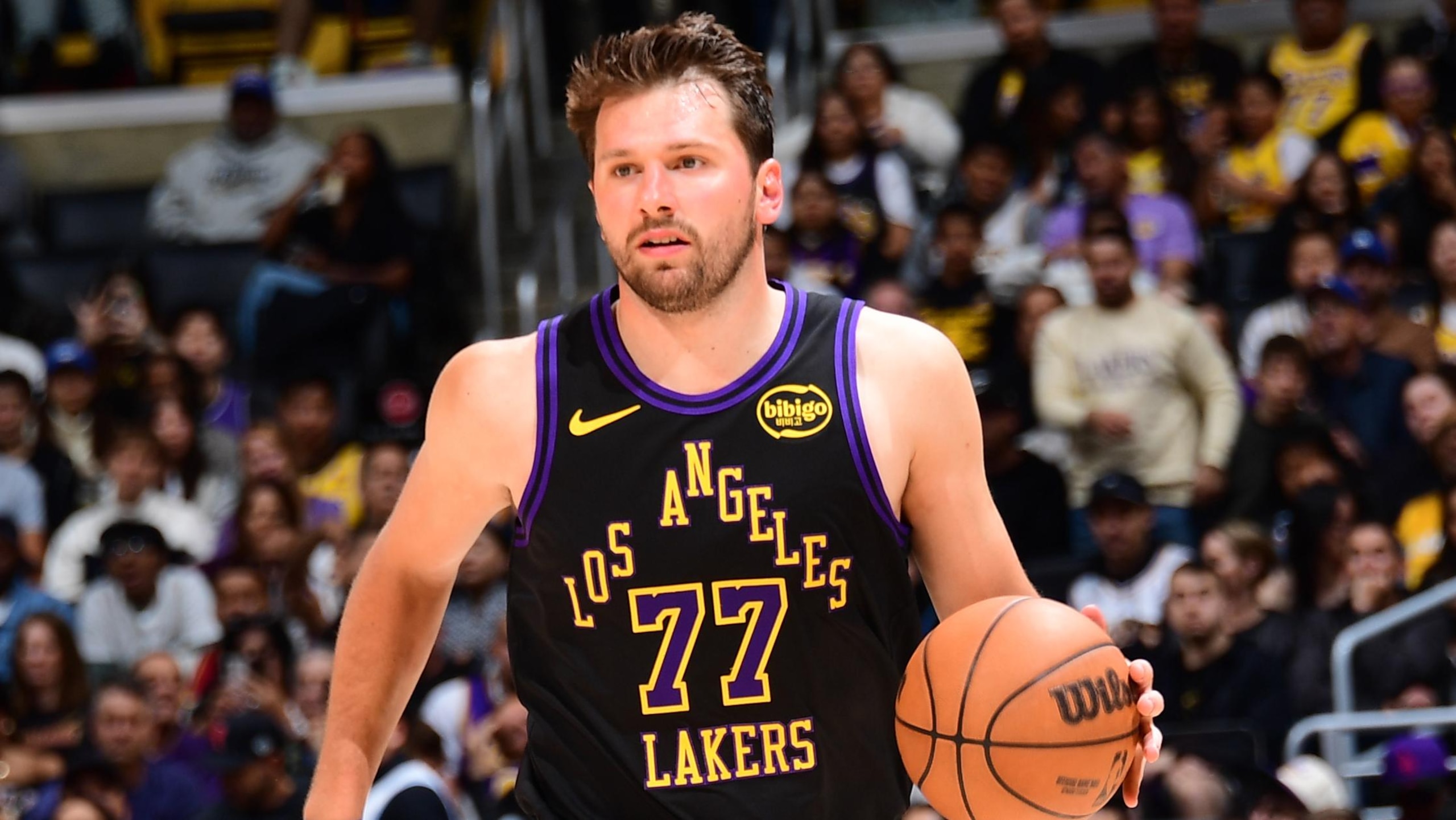Cleveland Cavaliers v Los Angeles Lakers Cleveland Cavaliers v Los Angeles Lakers