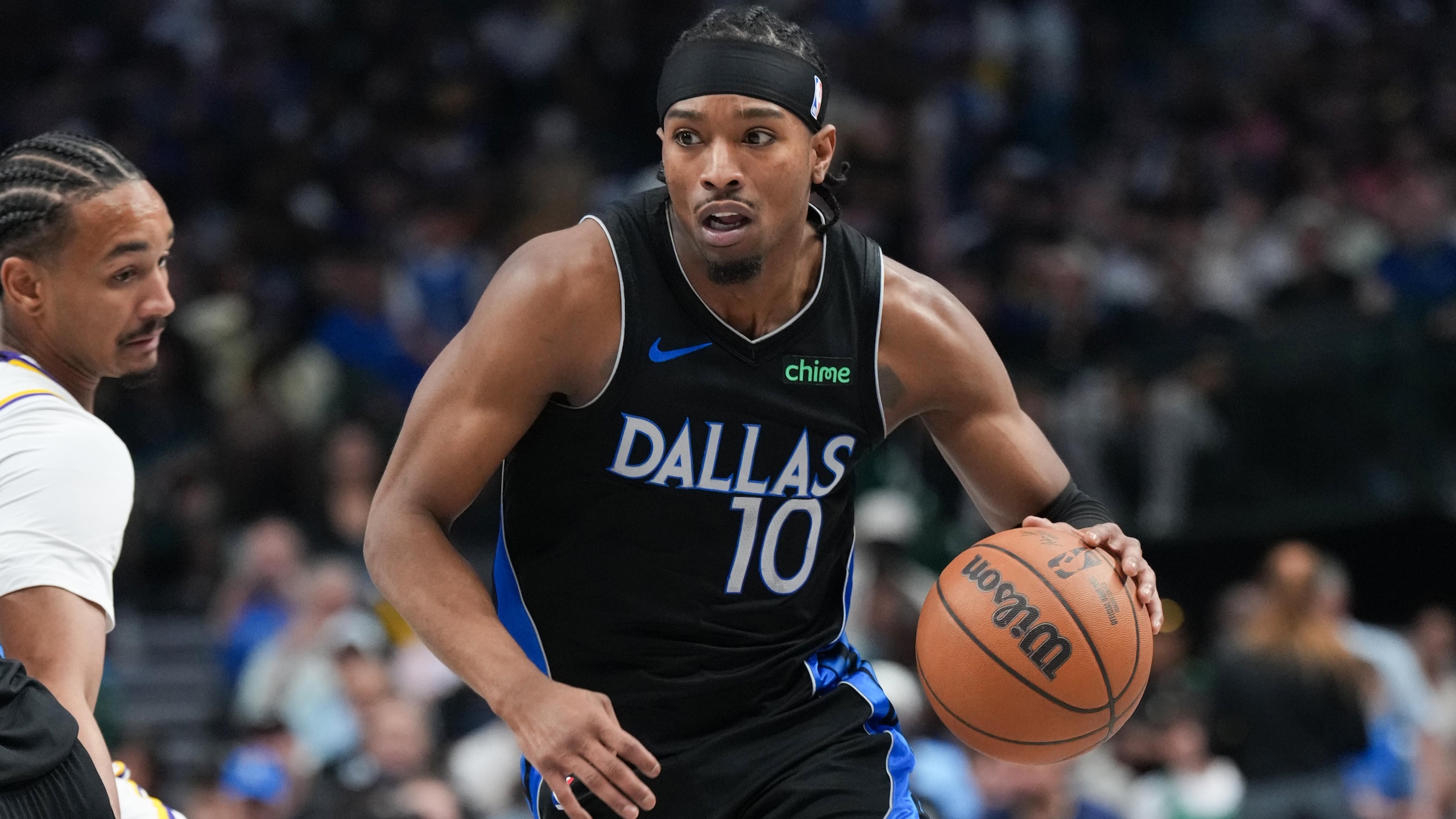 Los Angeles Lakers v Dallas Mavericks Los Angeles Lakers v Dallas Mavericks