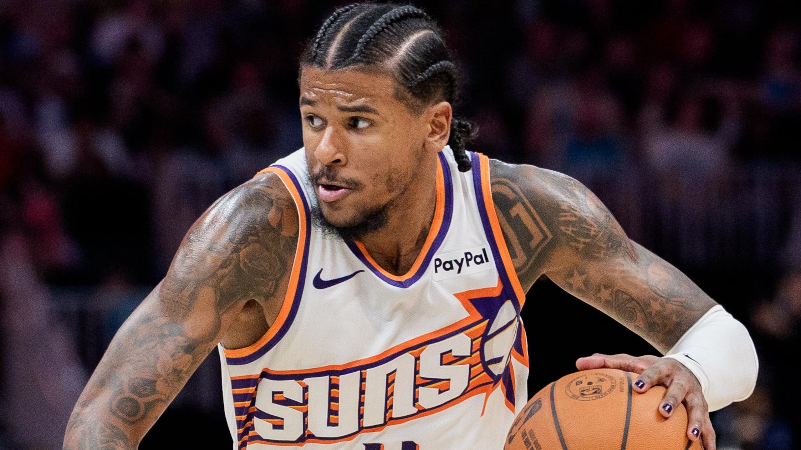 Phoenix Suns v Charlotte Hornets