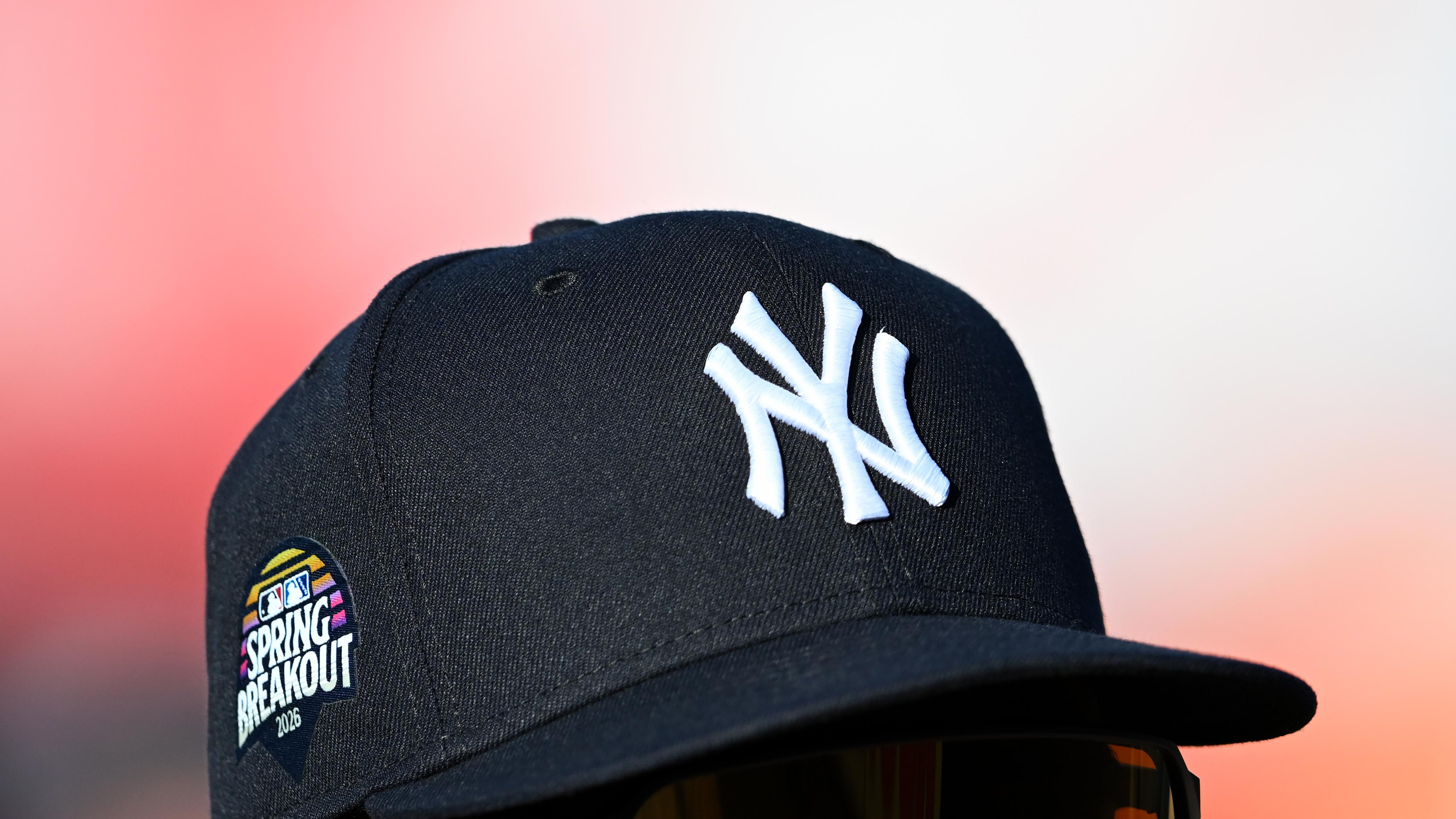bleacherreport.com - Doric Sam - Yankees Reach $2.6B Financing Agreement, Steinbrenner Family to Maintain Full Control of Team