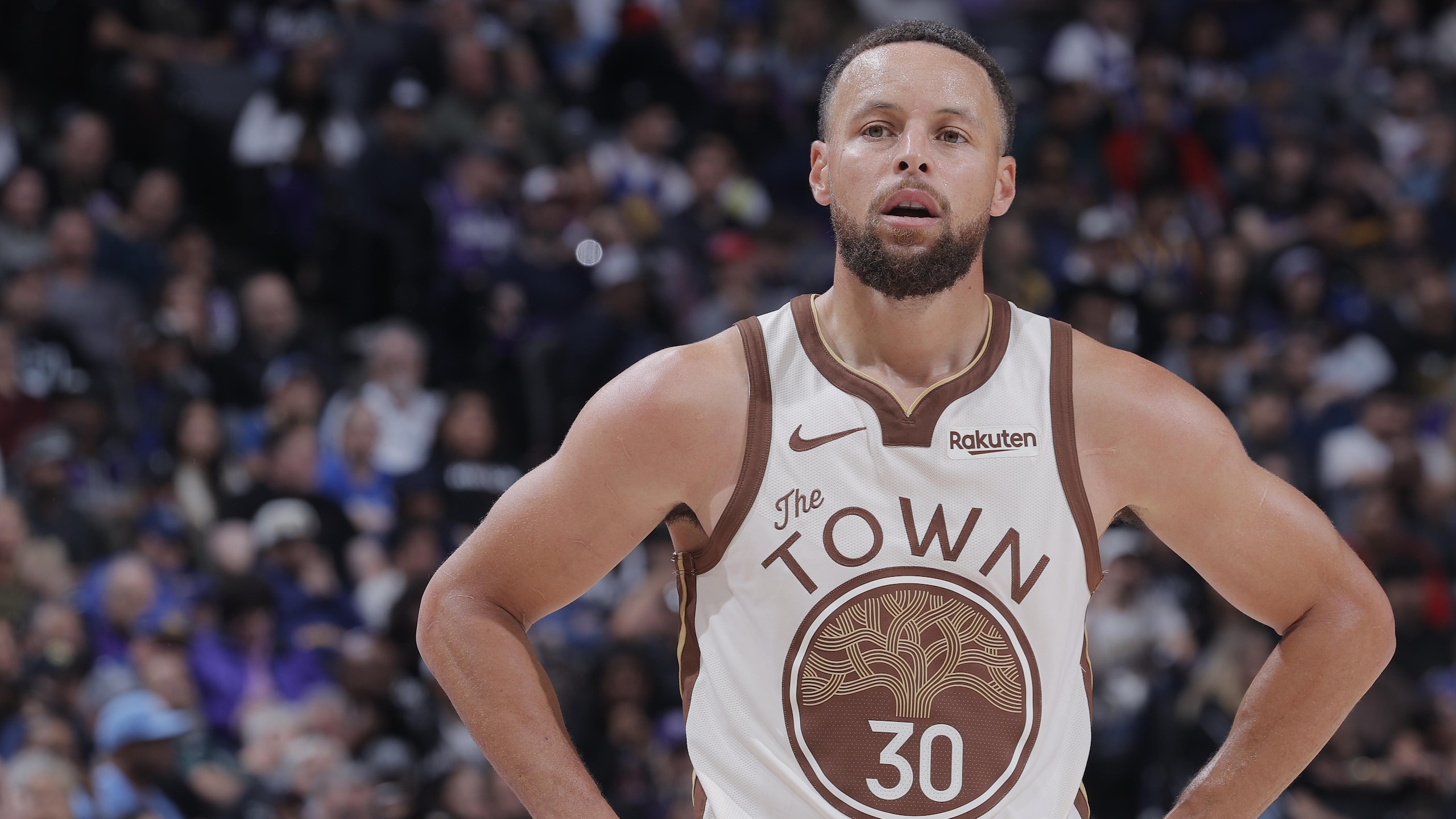 Golden State Warriors v Sacramento Kings