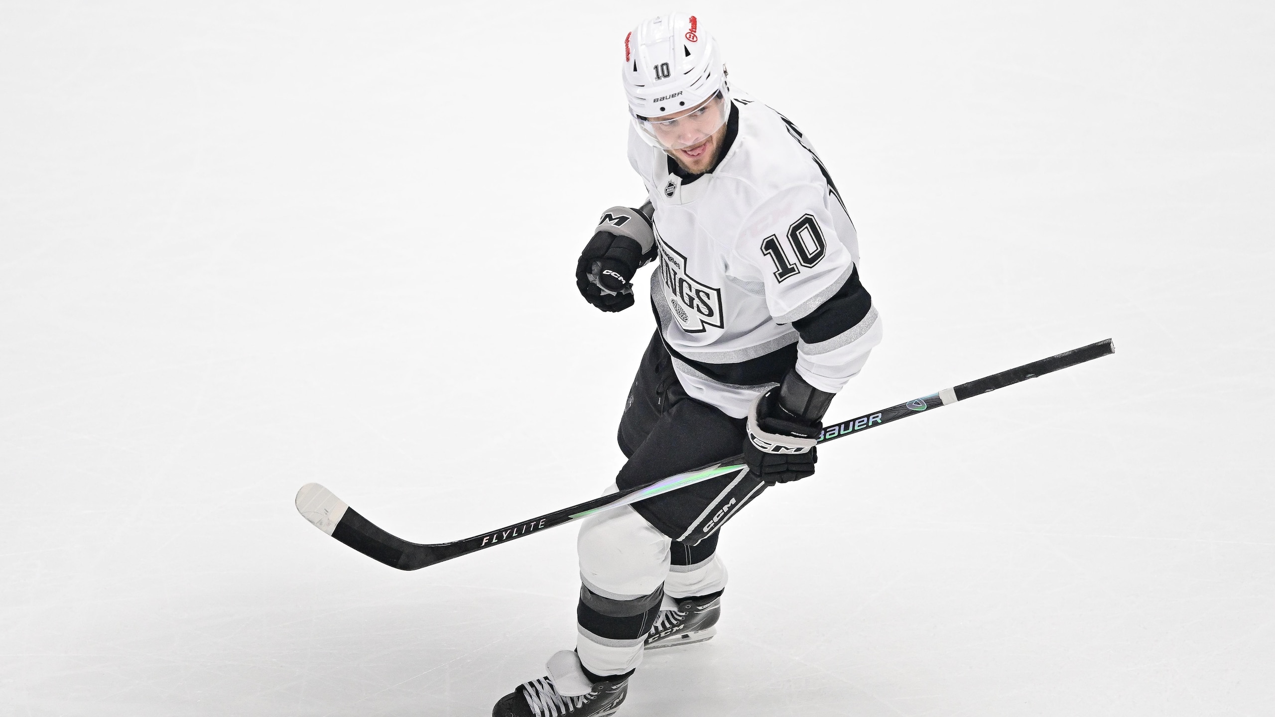 NHL: APR 21 Playoffs First Round Kings at Avalanche