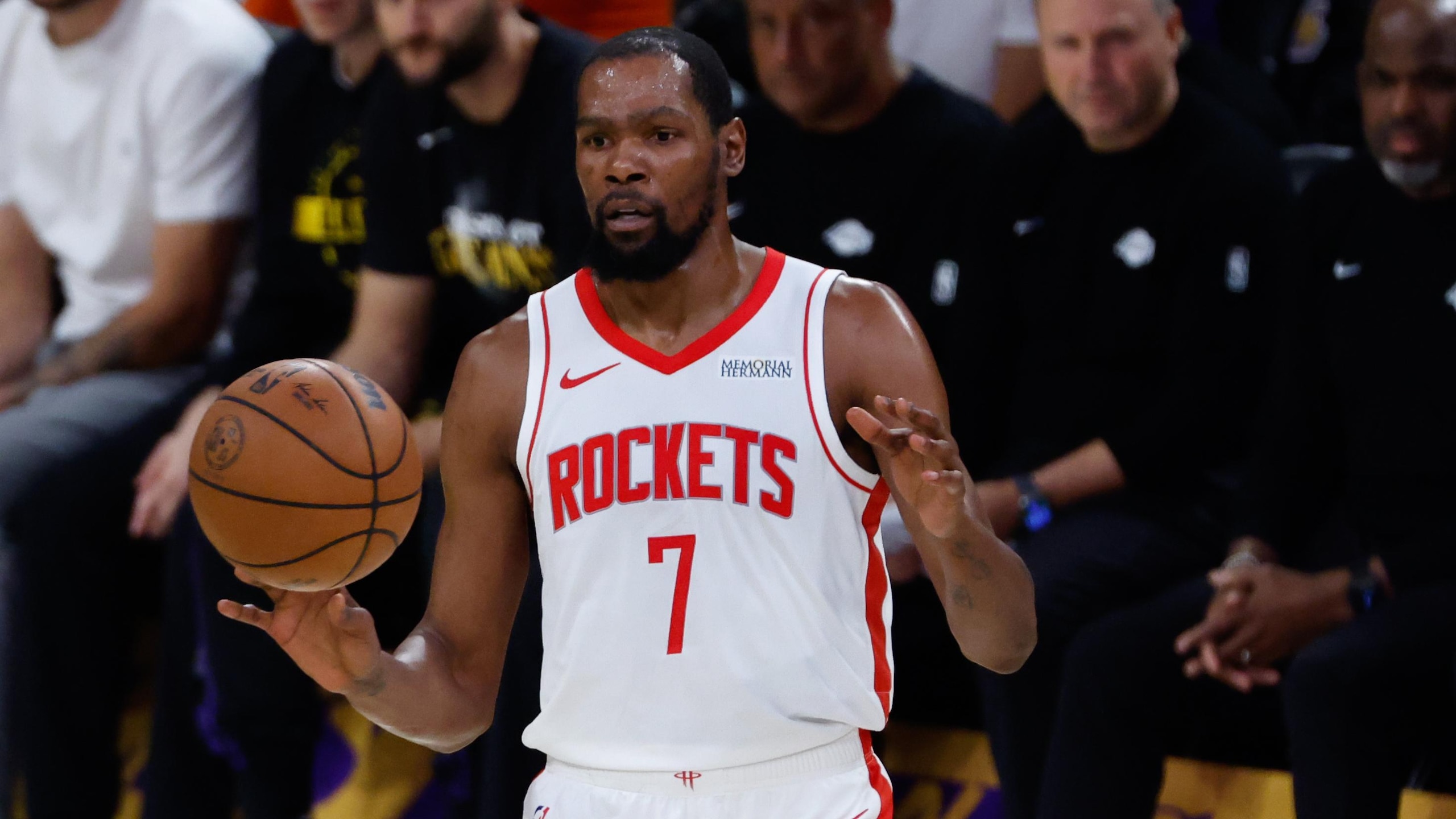NBA: APR 21 West First Round Rockets at Lakers