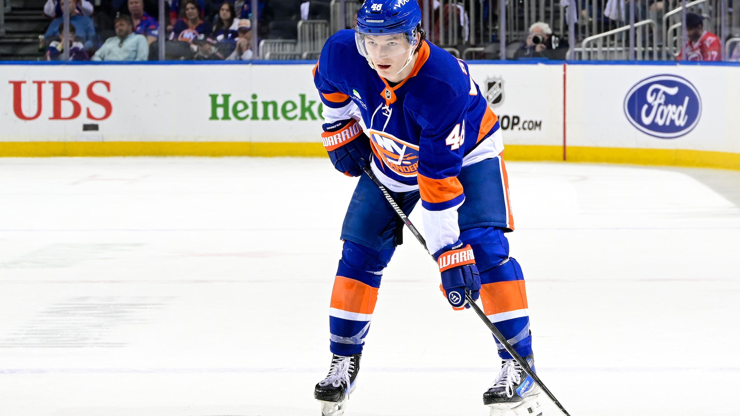 Carolina Hurricanes v New York Islanders