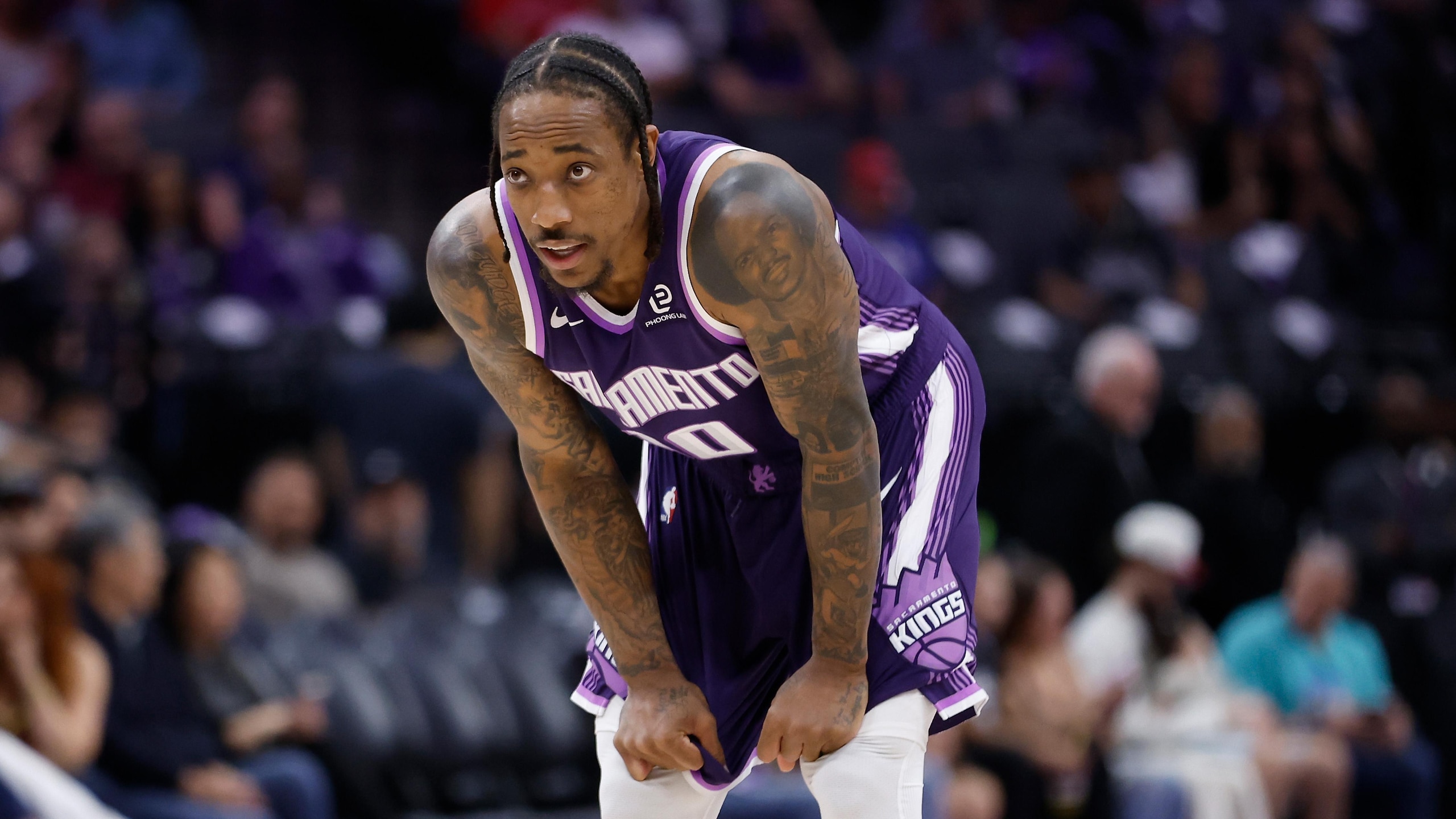 Philadelphia 76ers v Sacramento Kings