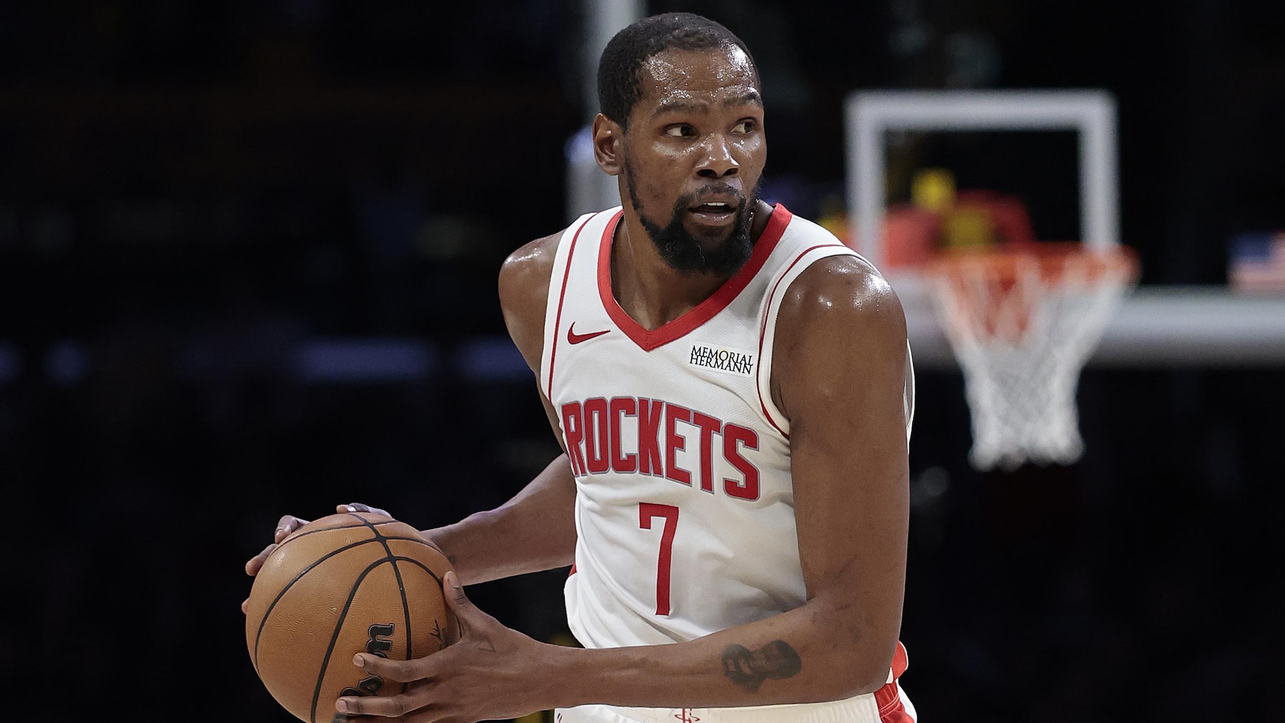 Houston Rockets v Los Angeles Lakers - Game Two