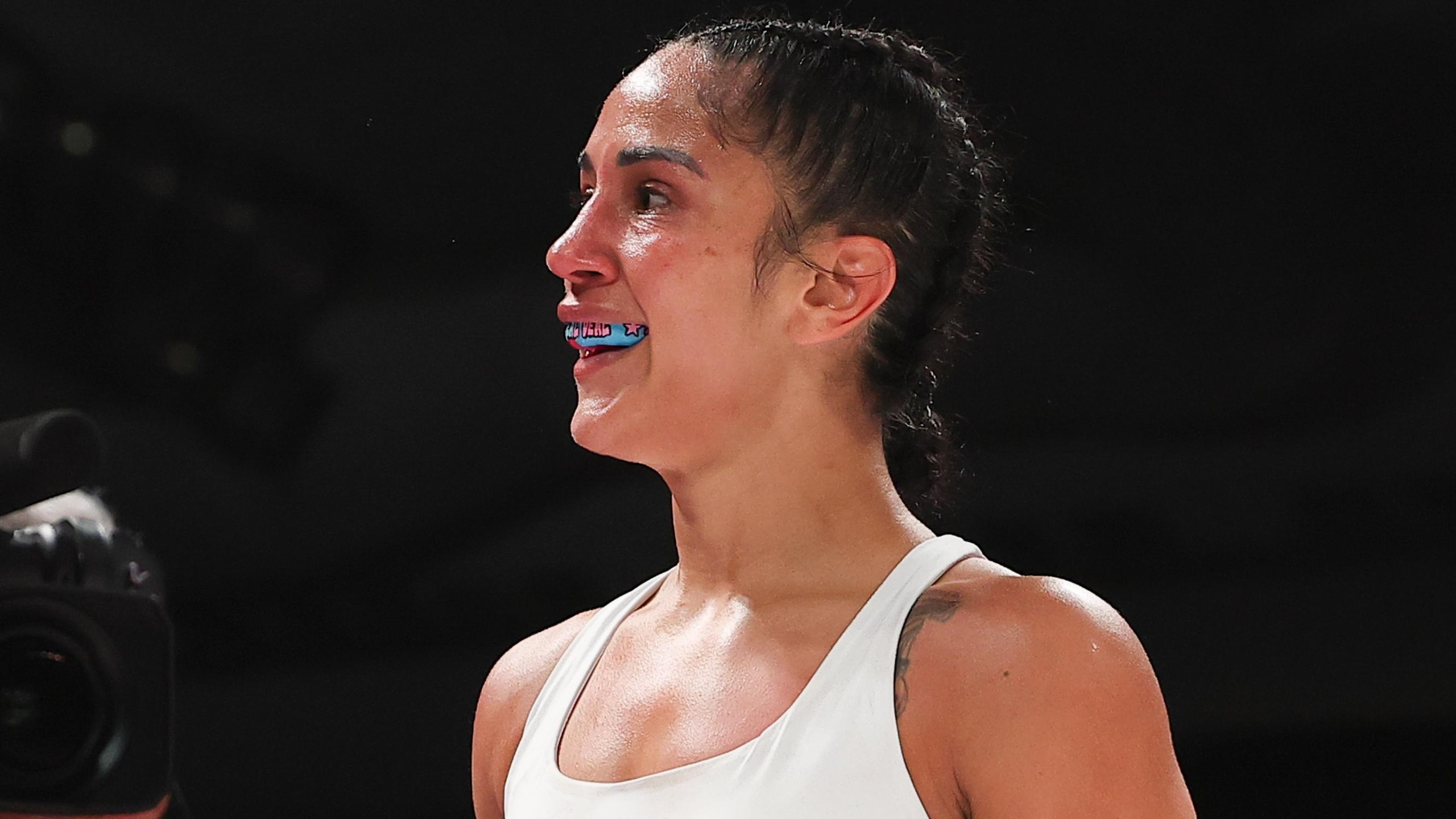 Amanda Serrano v Cheyenne Hanson