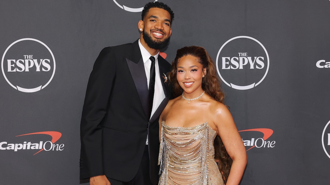 KAT, Jordyn Woods, Brunson, Bieber Pose With Larry O'Brien Trophy in Knicks Star's Wedding Photos - Bleacher Report image