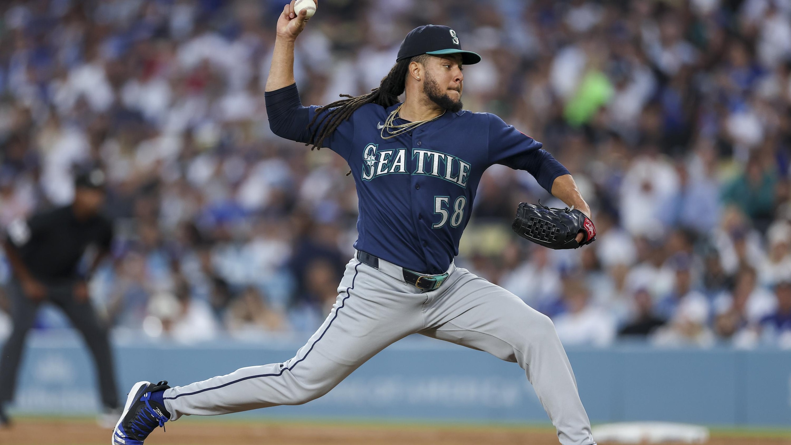 Seattle Mariners v Los Angeles Dodgers