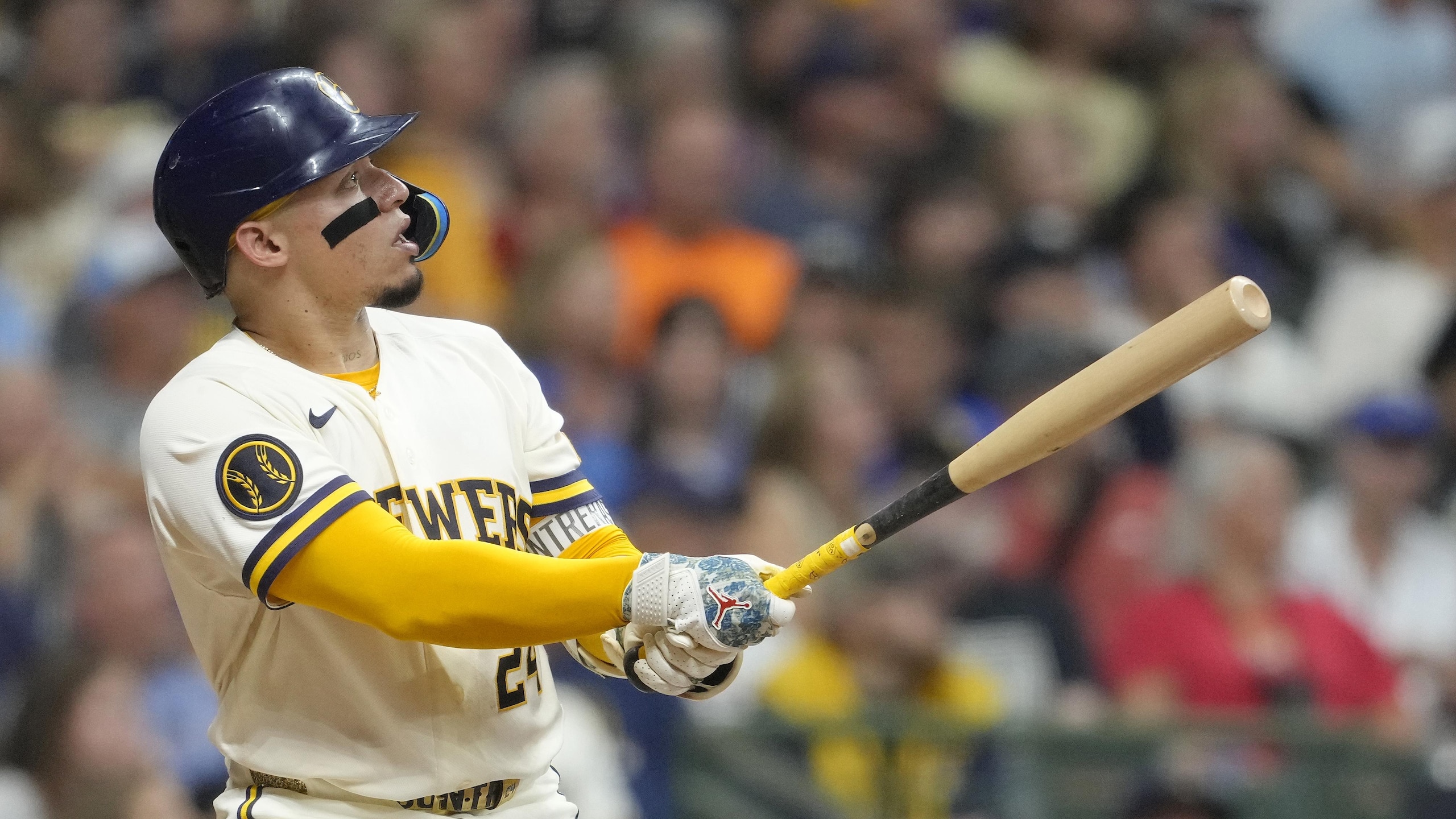 Pittsburgh Pirates v Milwaukee Brewers Pittsburgh Pirates v Milwaukee Brewers