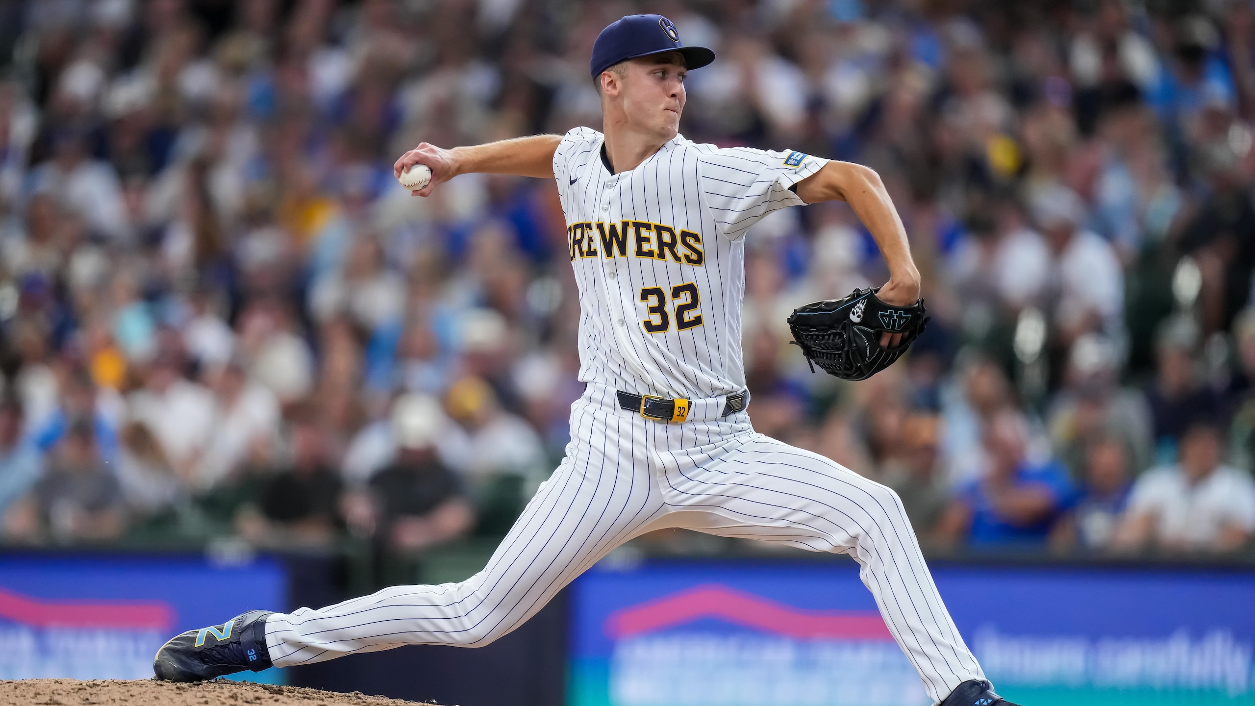 Minnesota Twins v Milwaukee Brewers