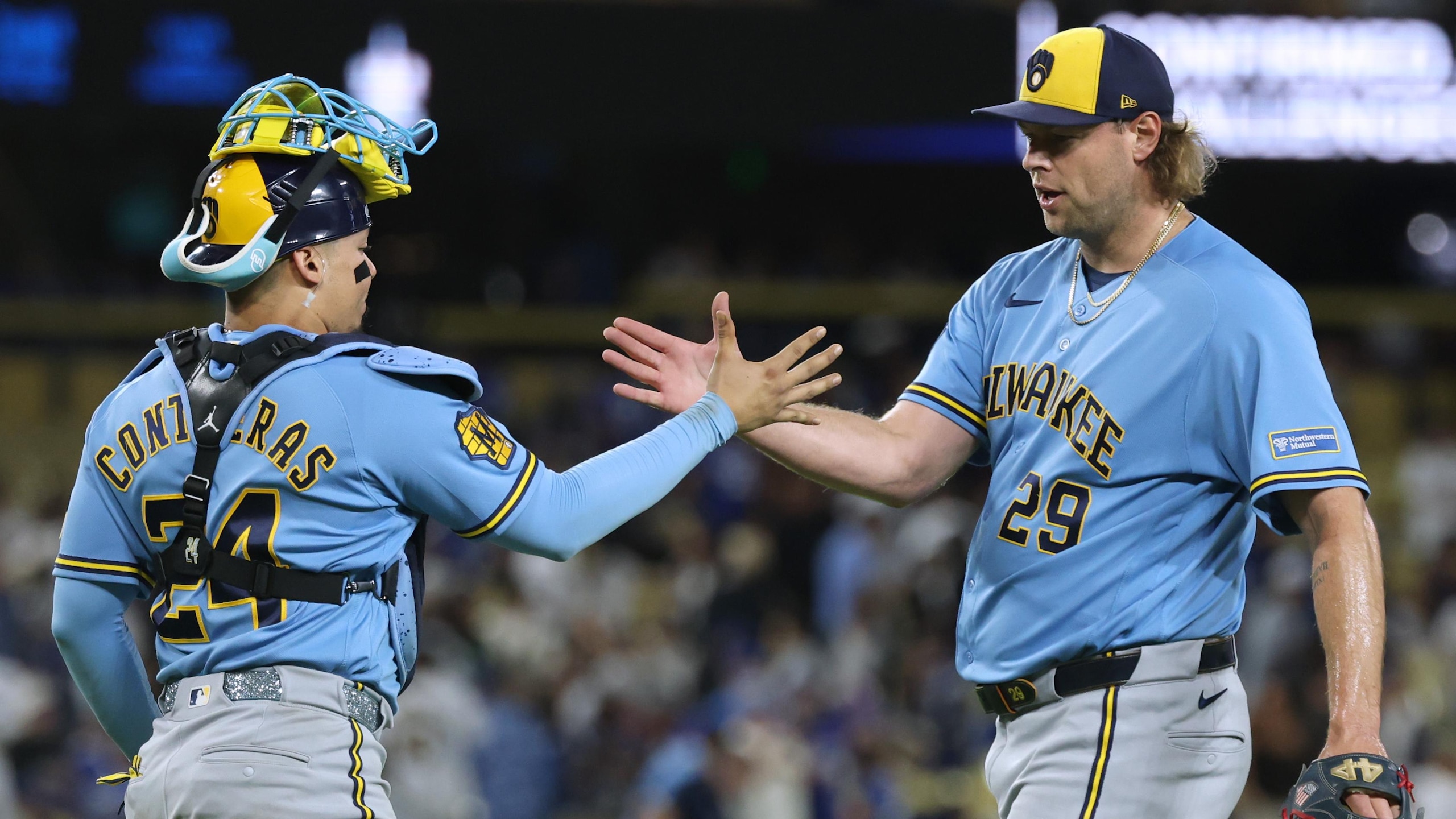 Milwaukee Brewers v Los Angeles Dodgers Milwaukee Brewers v Los Angeles Dodgers