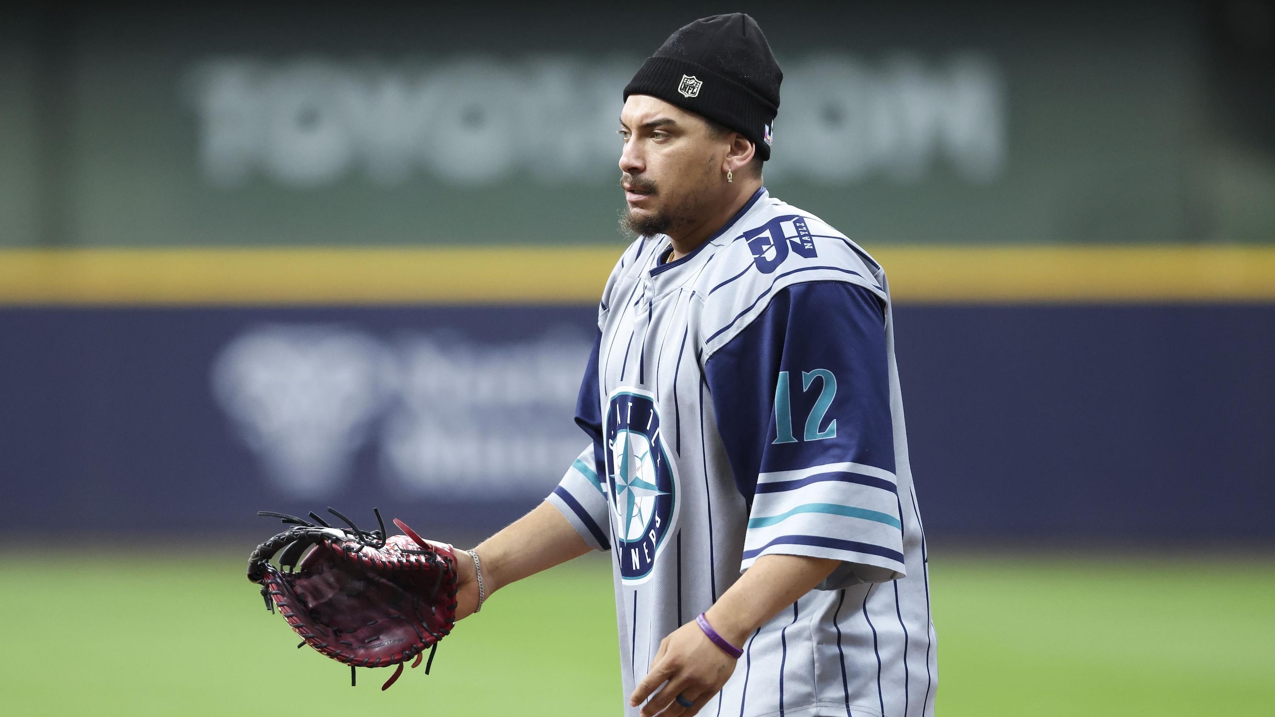 Seattle Mariners v. Milwaukee Brewers